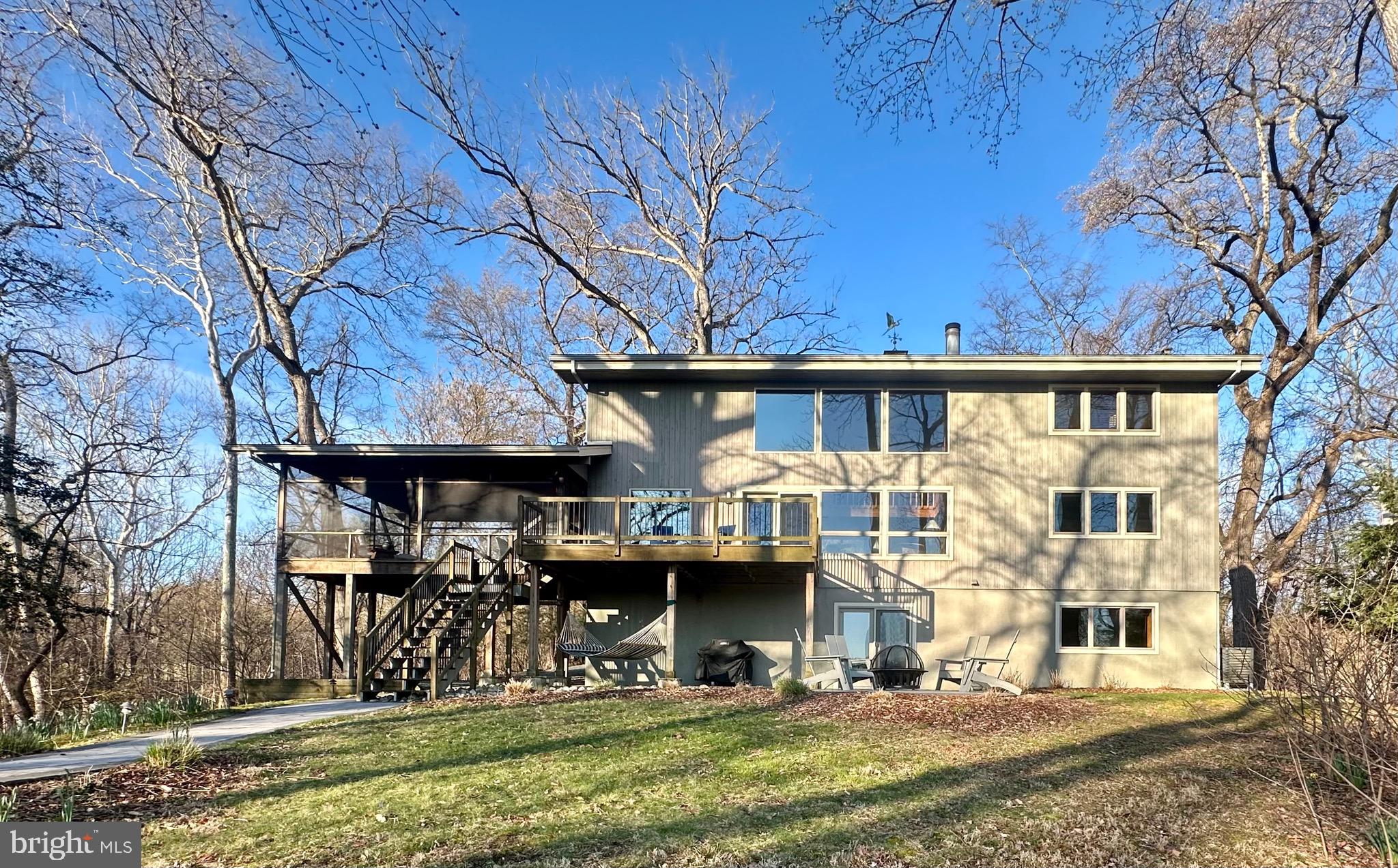 KINNAIRDS POINT - Residential