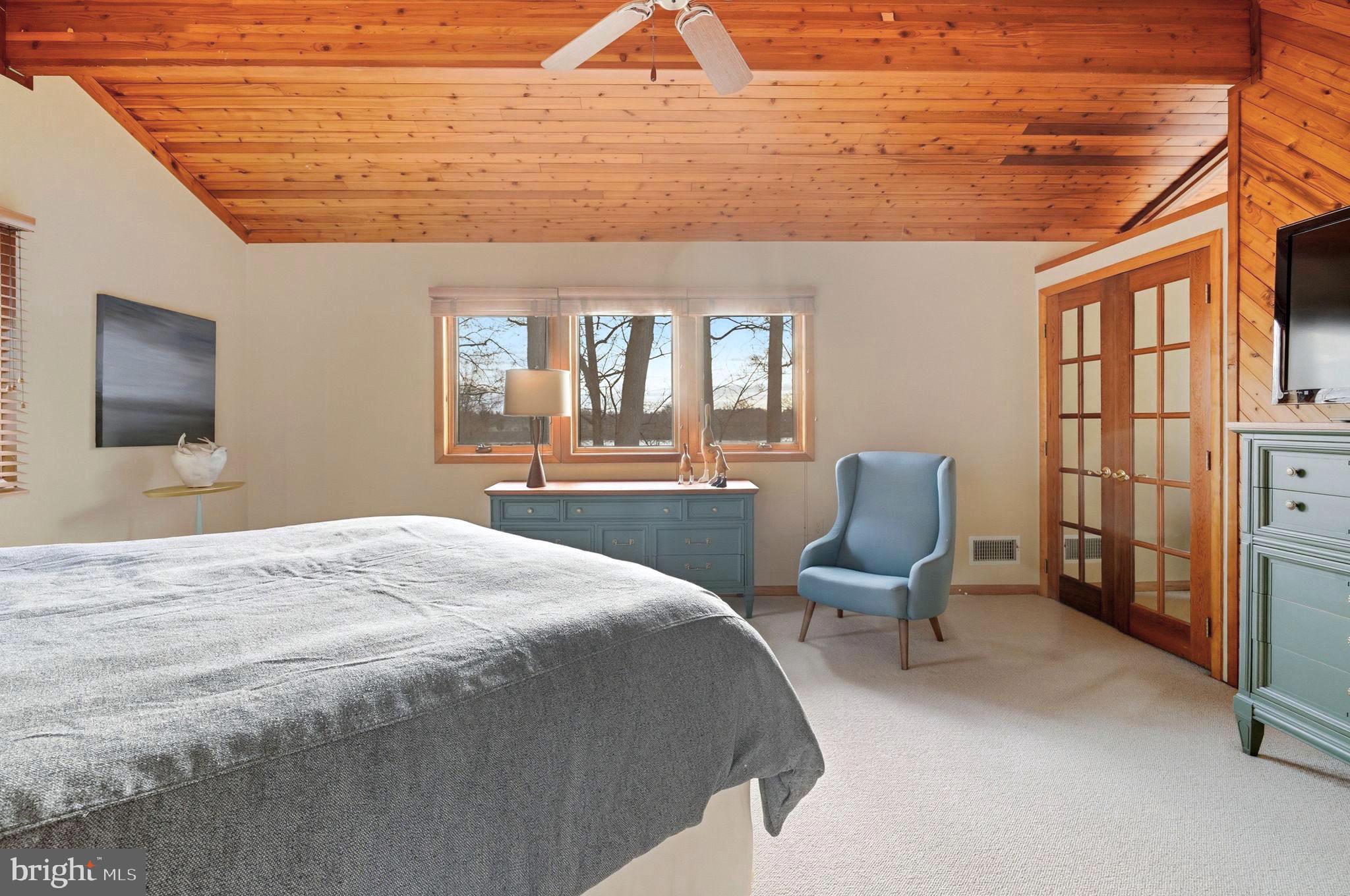 KINNAIRDS POINT - Residential