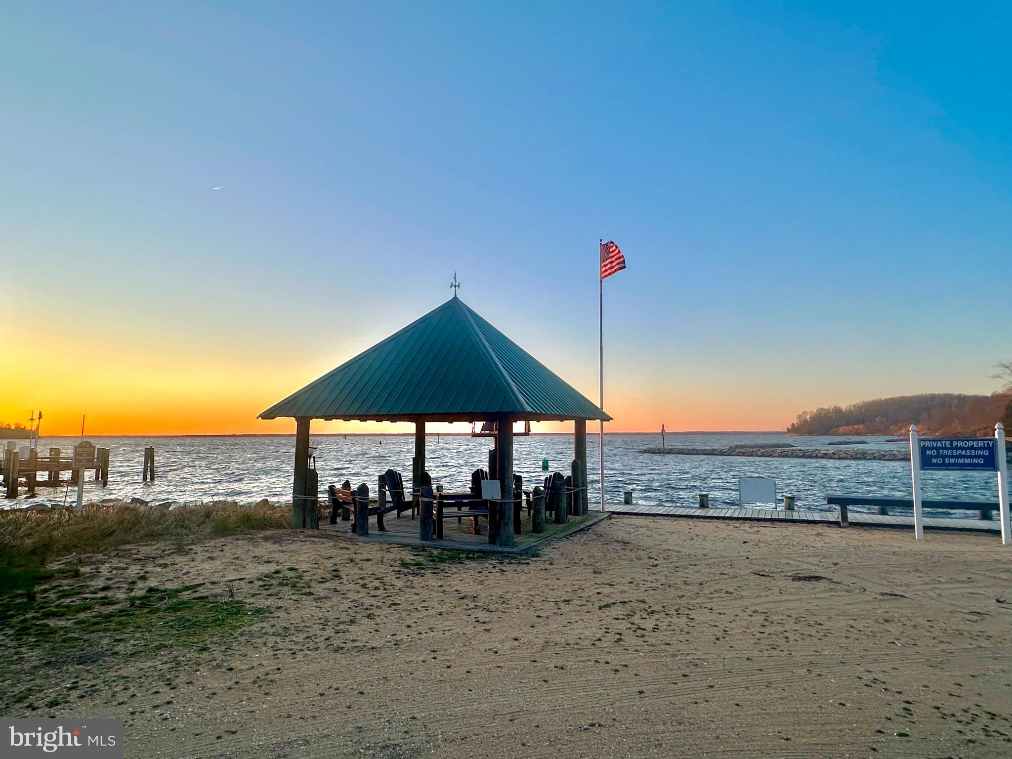 KINNAIRDS POINT - Residential