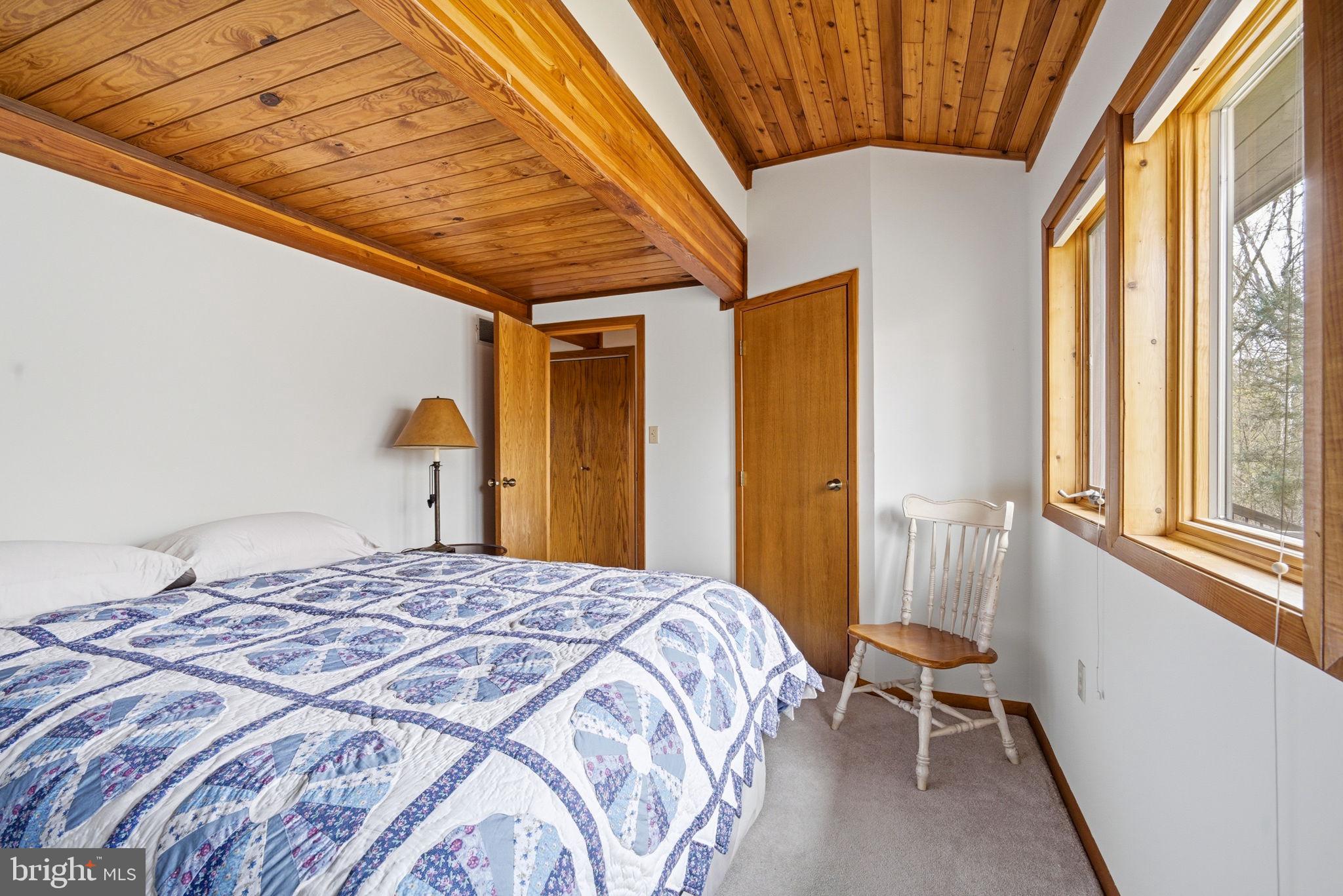 KINNAIRDS POINT - Residential