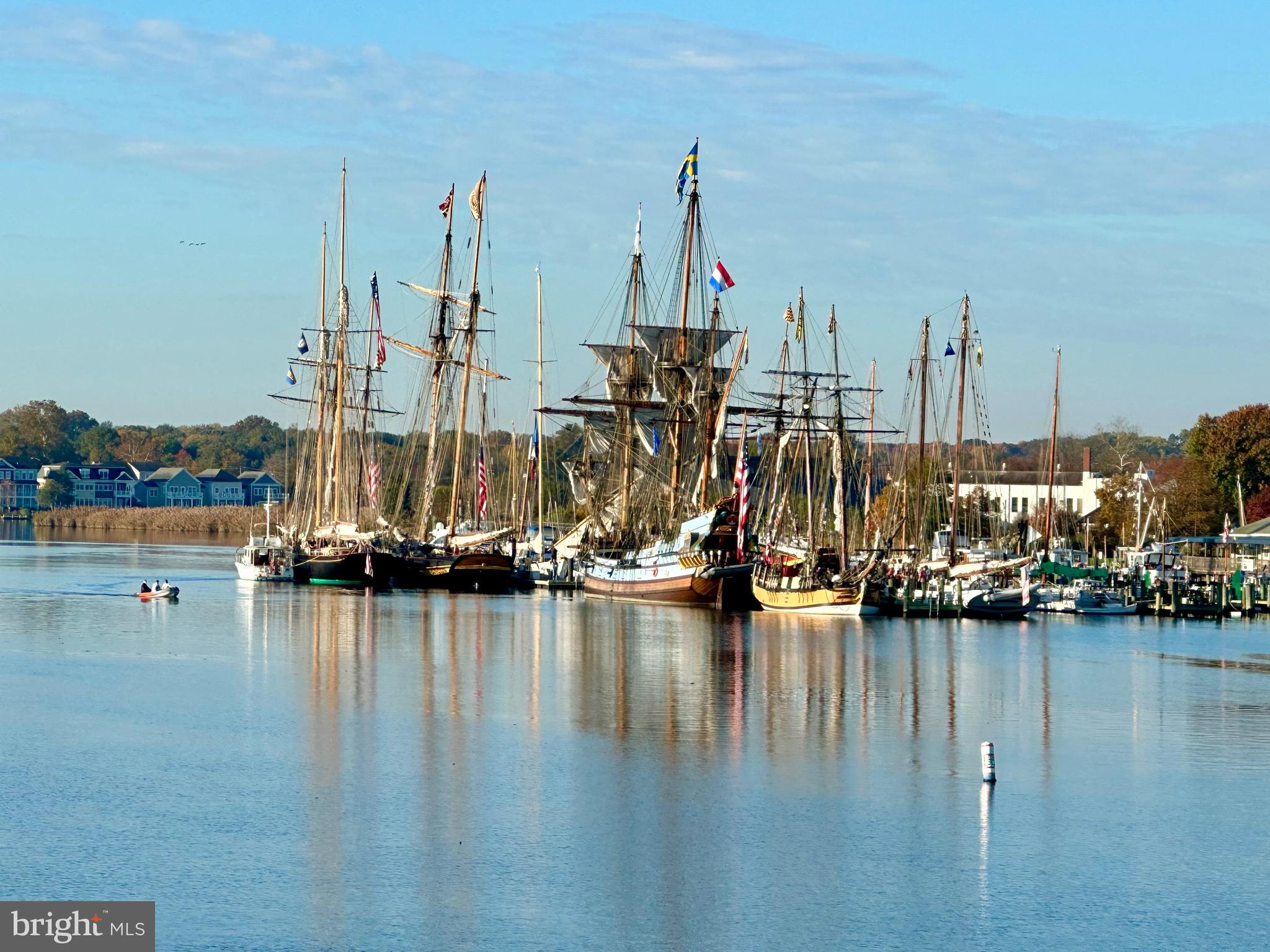 KINNAIRDS POINT - Residential