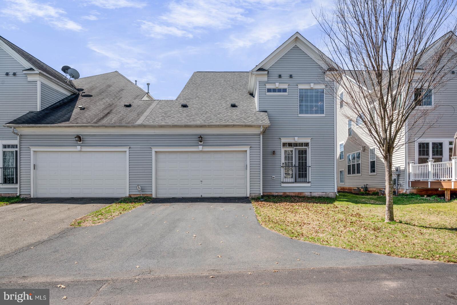 MEADOWS AT MORRIS FARM - Residential