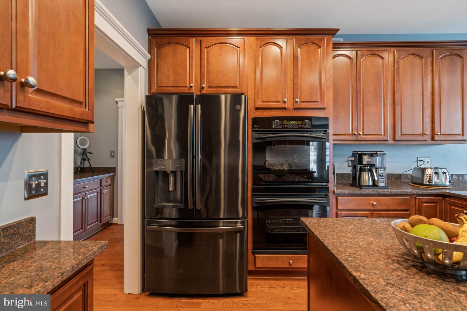 MEADOWS AT MORRIS FARM - Residential