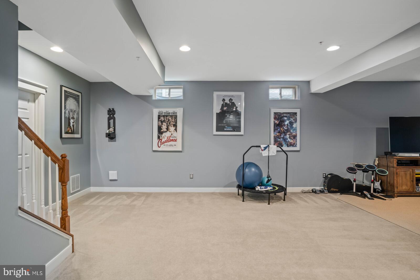 MEADOWS AT MORRIS FARM - Residential