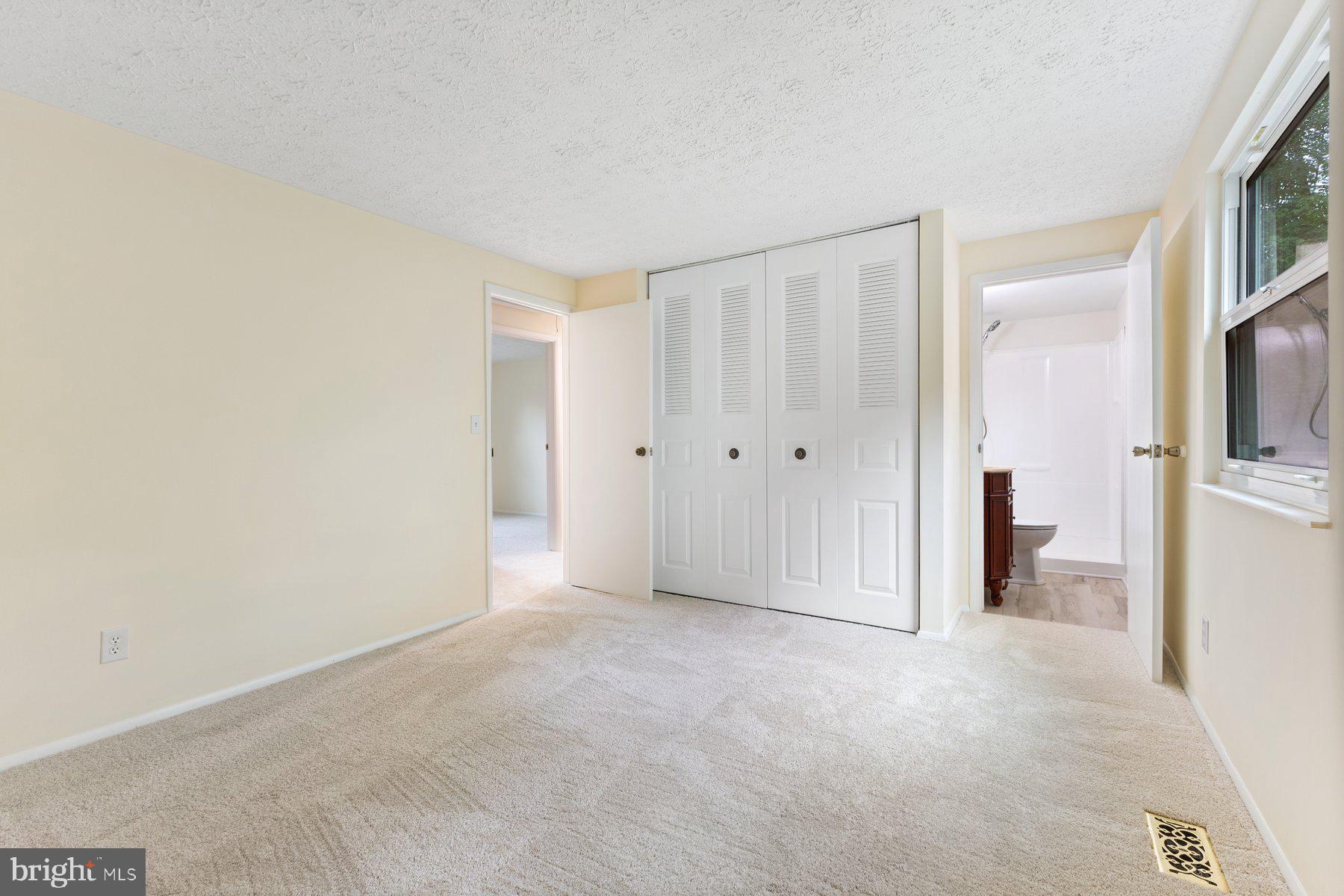 NEWINGTON FOREST - Residential