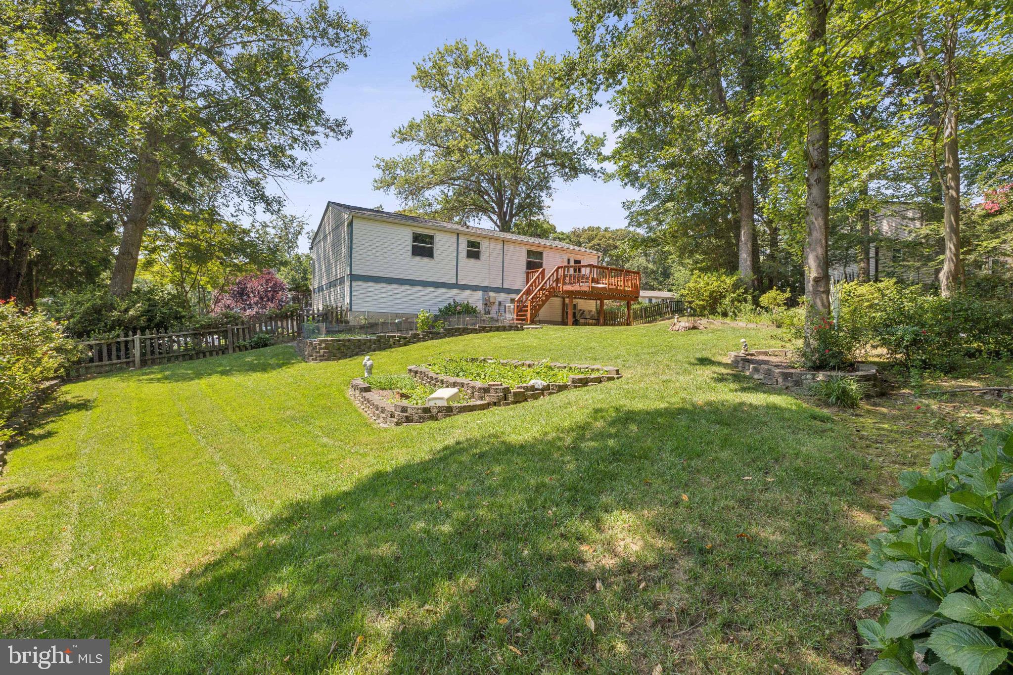 NEWINGTON FOREST - Residential