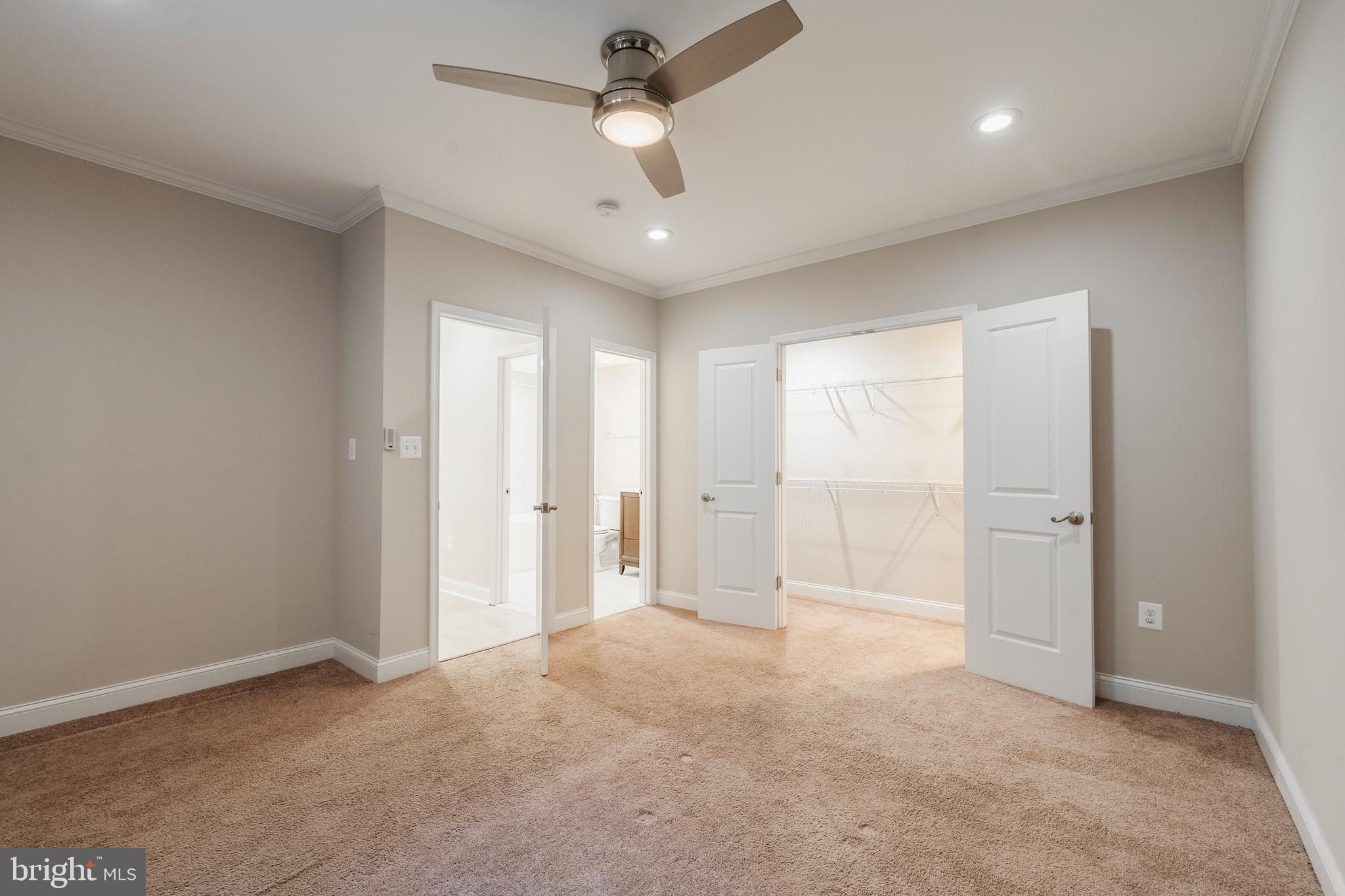 SUMMIT OAKS - Residential Lease