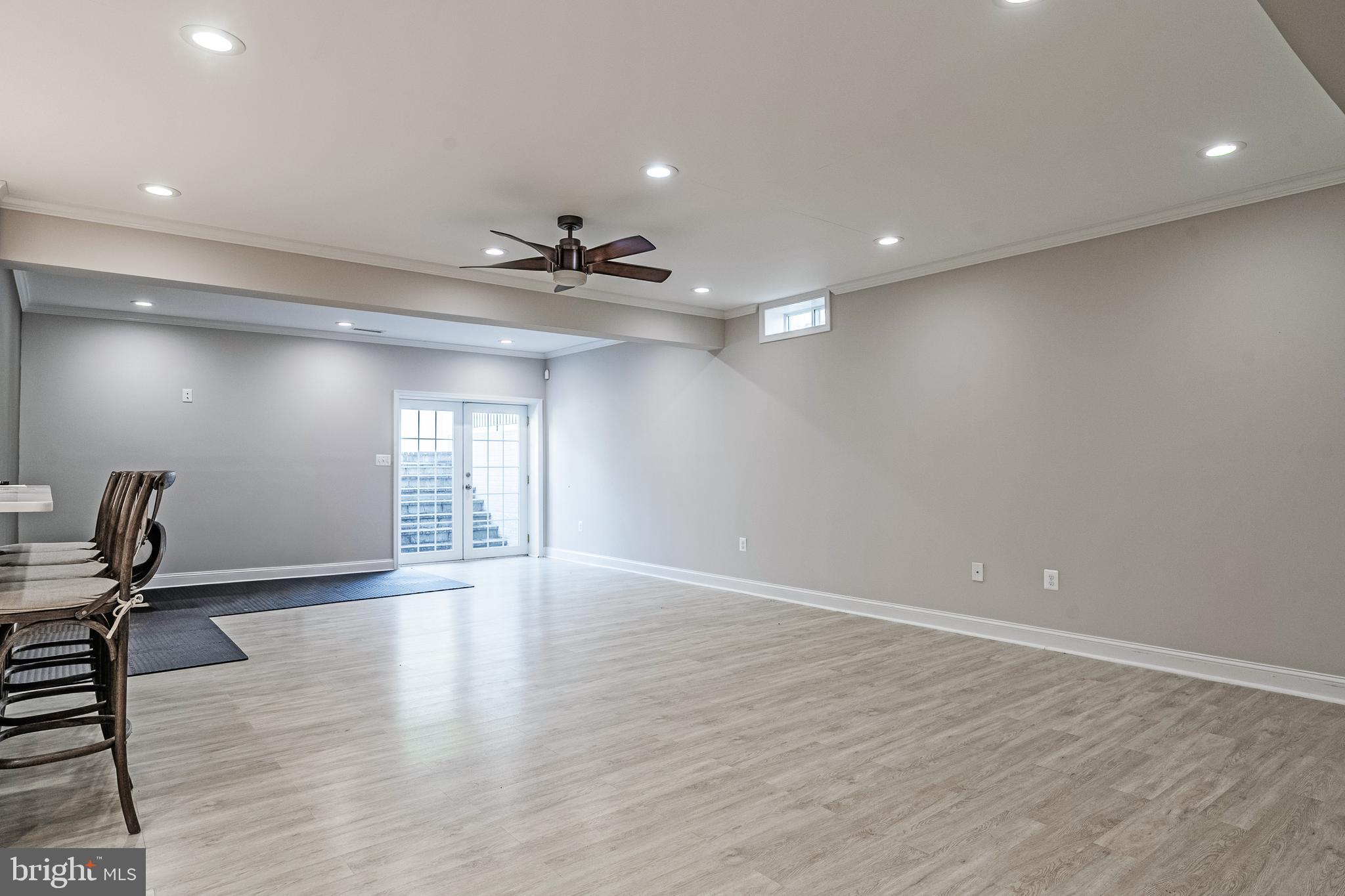 SUMMIT OAKS - Residential Lease