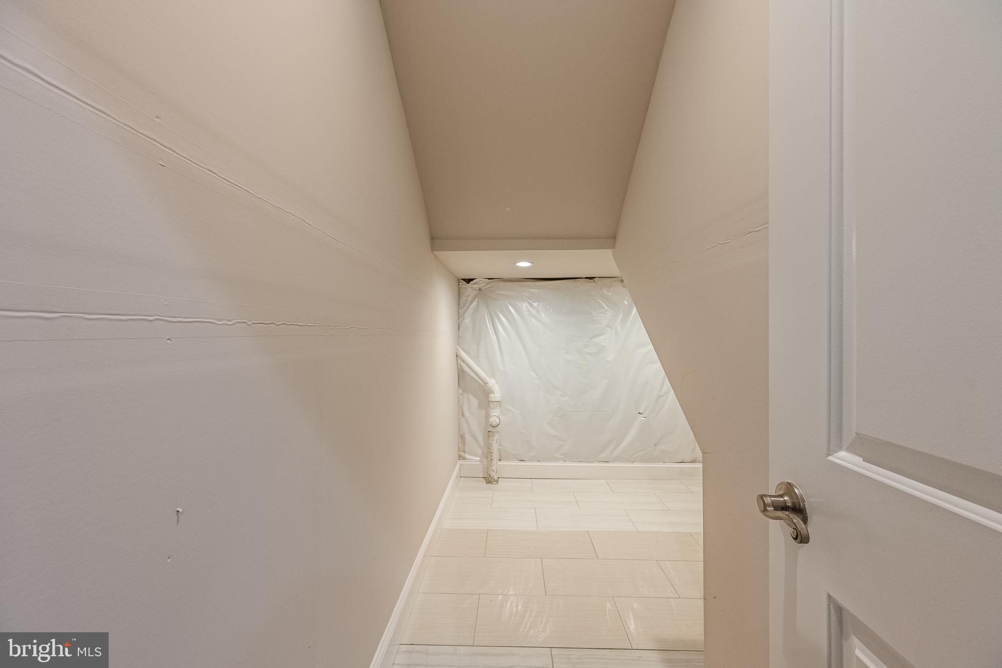 SUMMIT OAKS - Residential Lease