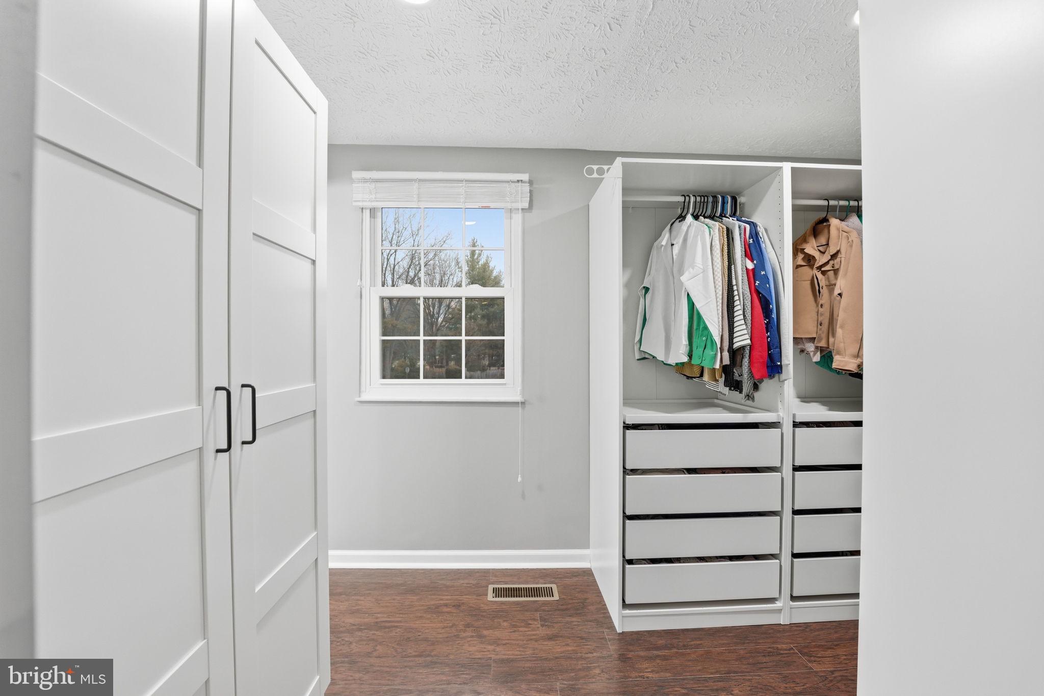 CARRVALE - Residential