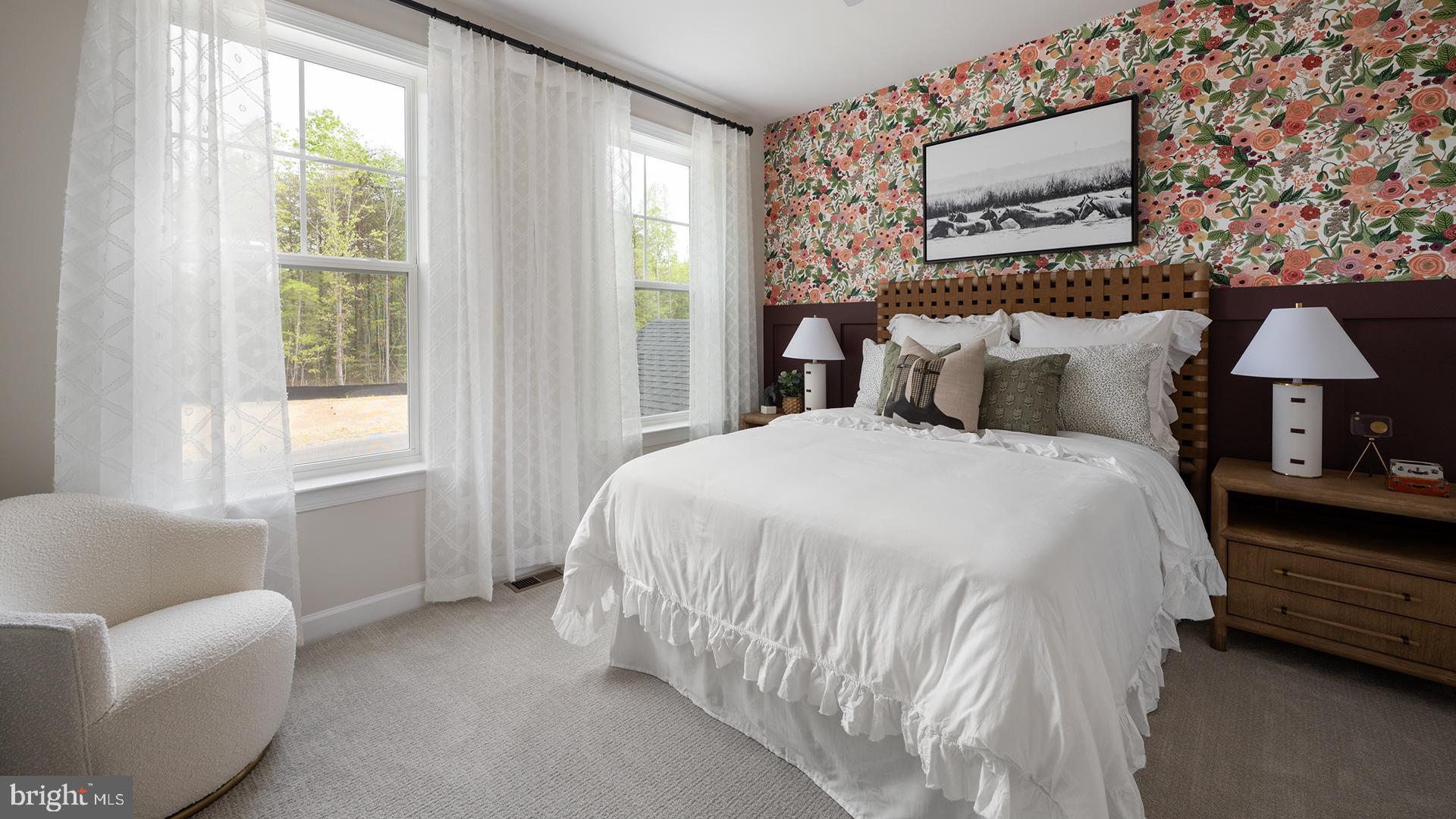 SOUTH LAKE - Residential