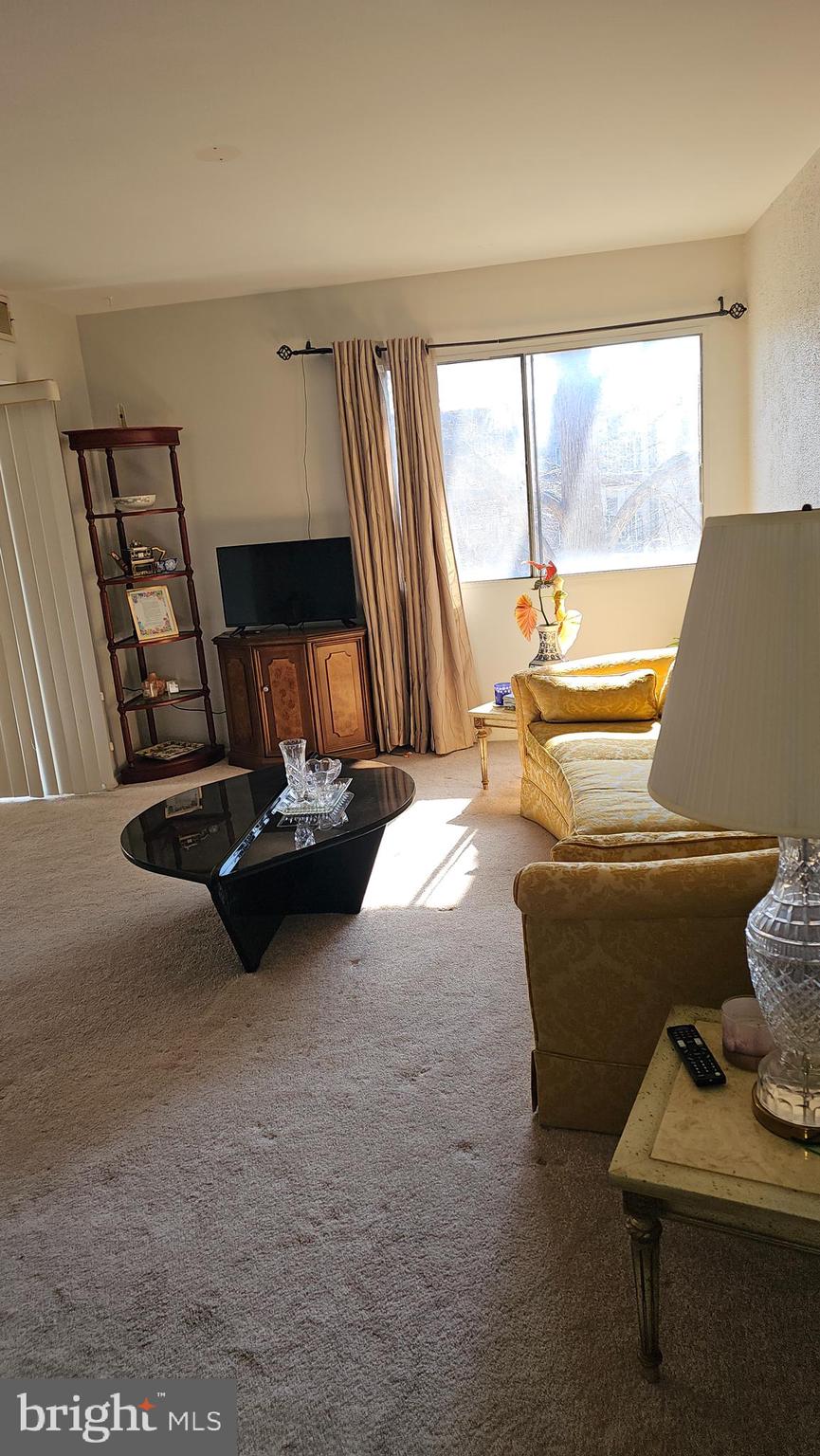 GRAND BEL MANOR - Residential