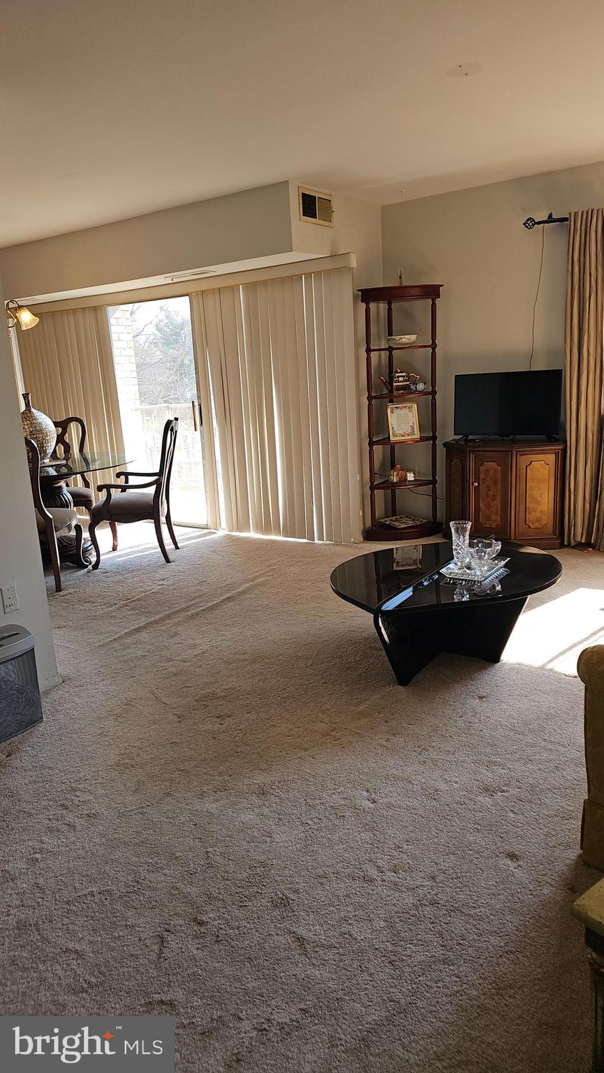 GRAND BEL MANOR - Residential