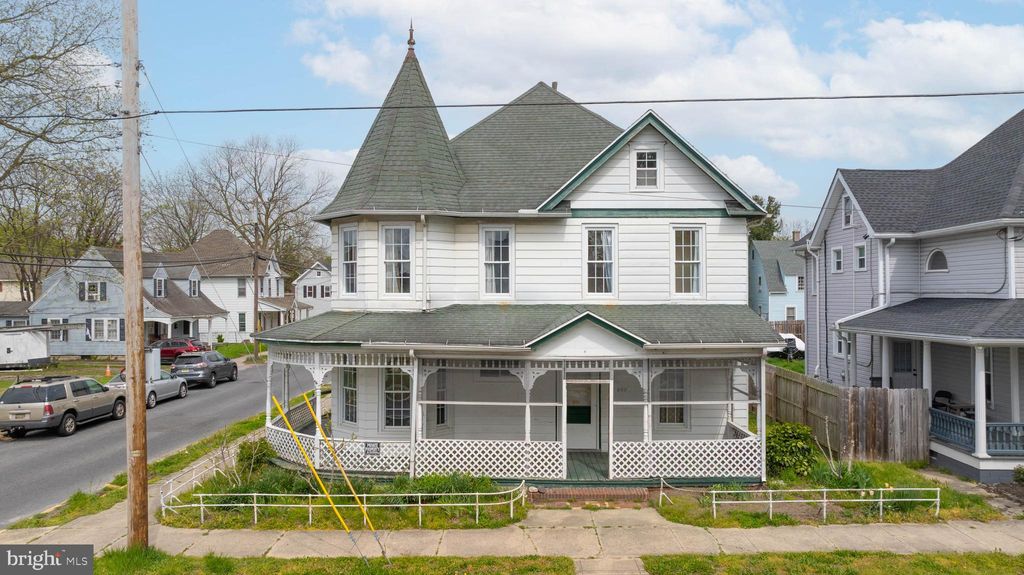 Photo of 402 E Poplar Street, SEAFORD, DE 19973 (MLS # DESU2109710)