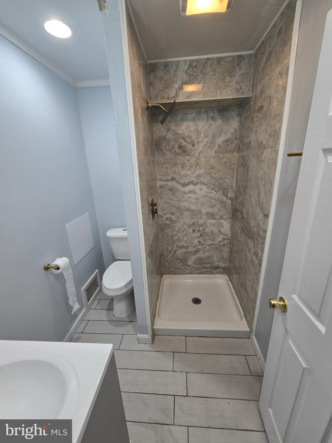 1716 N WILLINGTON STREET