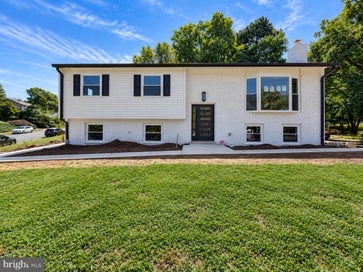 300 VALEVIEW COURT NW VIENNA VA 22180