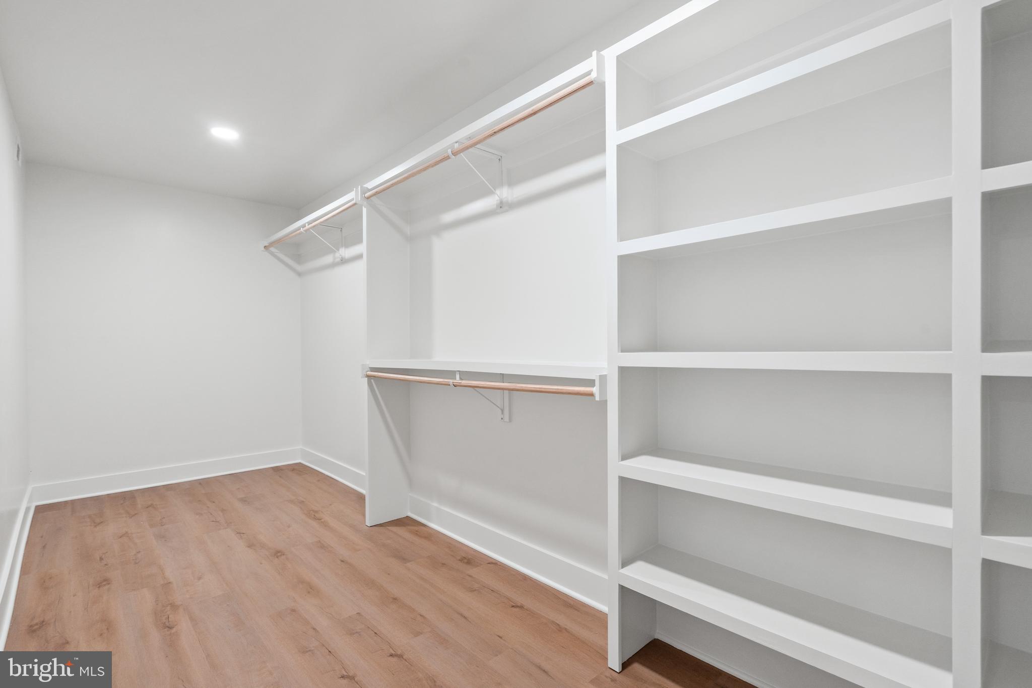 GLENCARLYN - Residential