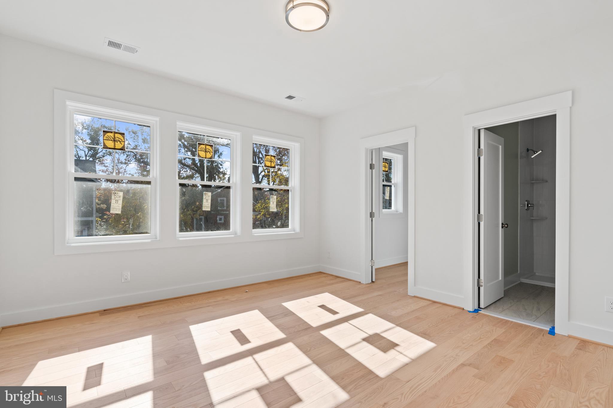 GLENCARLYN - Residential