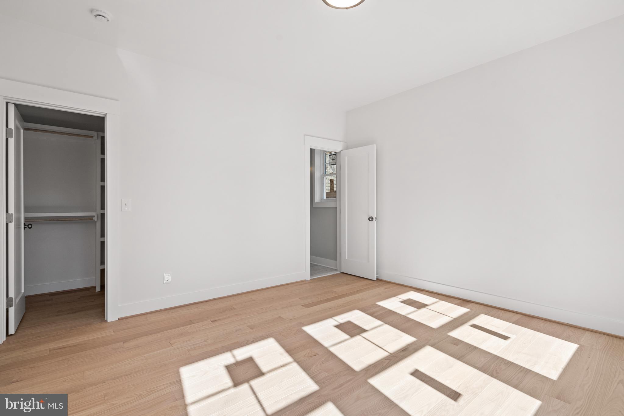 GLENCARLYN - Residential