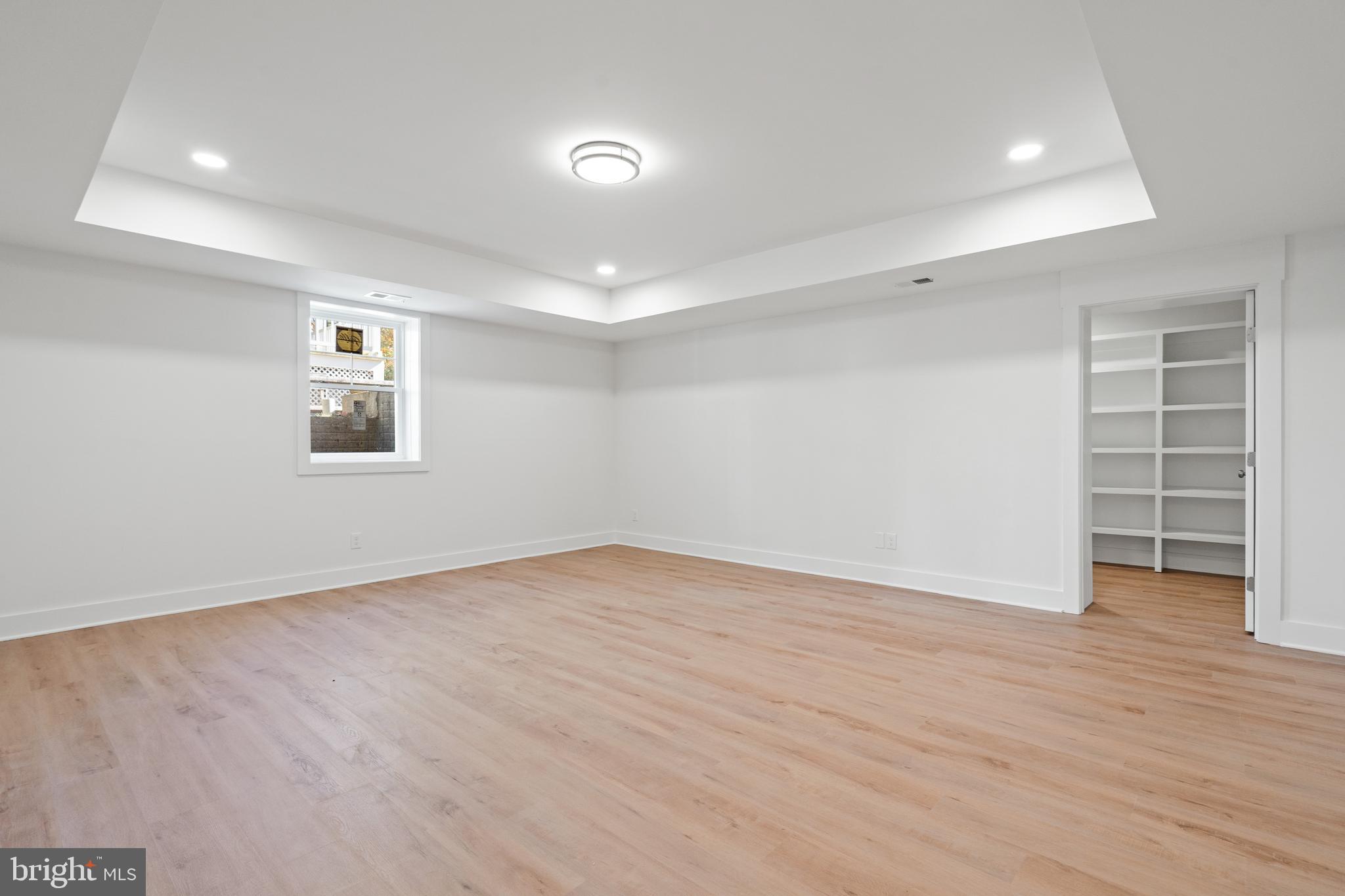 GLENCARLYN - Residential