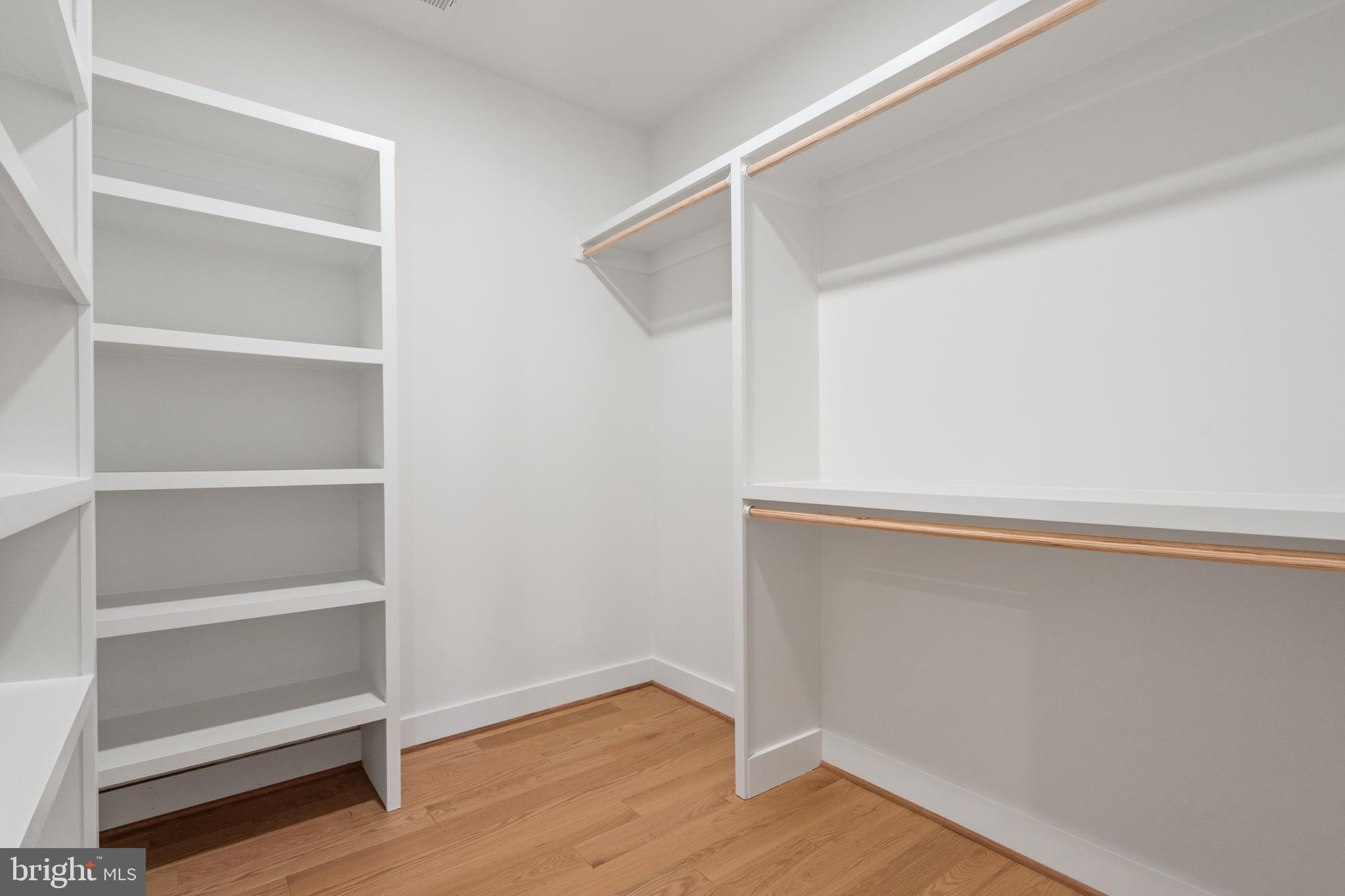 GLENCARLYN - Residential