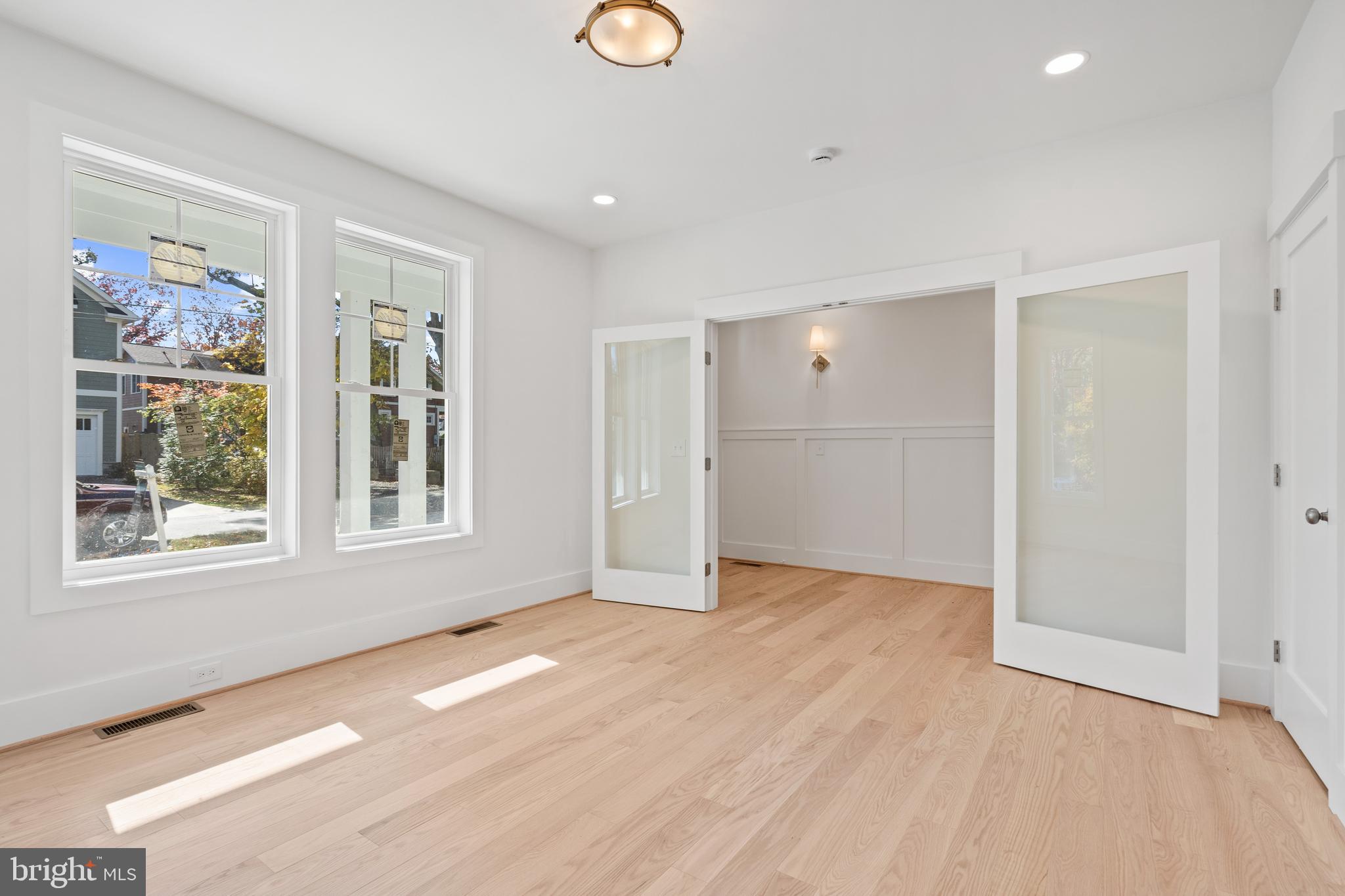 GLENCARLYN - Residential