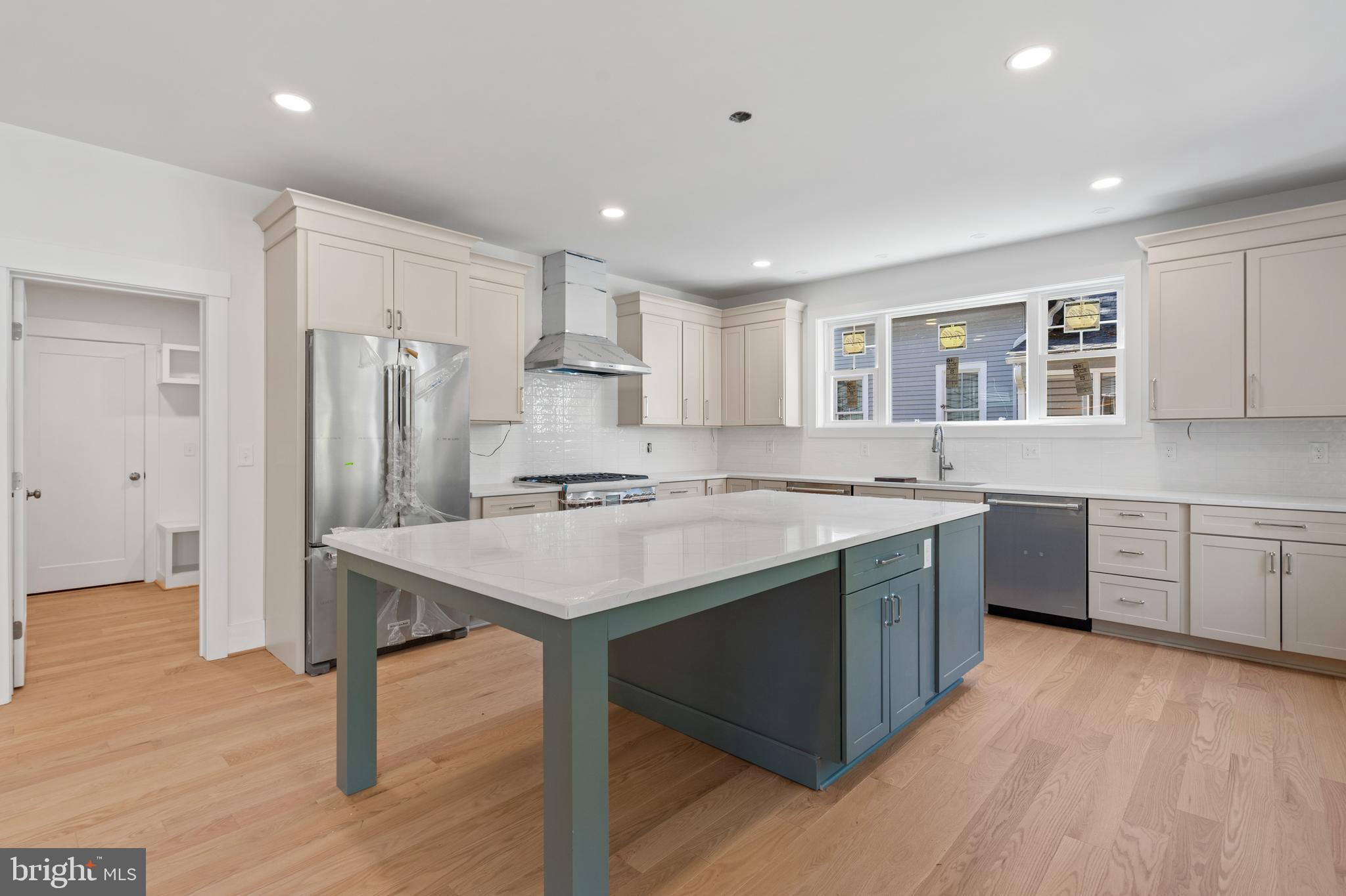 GLENCARLYN - Residential