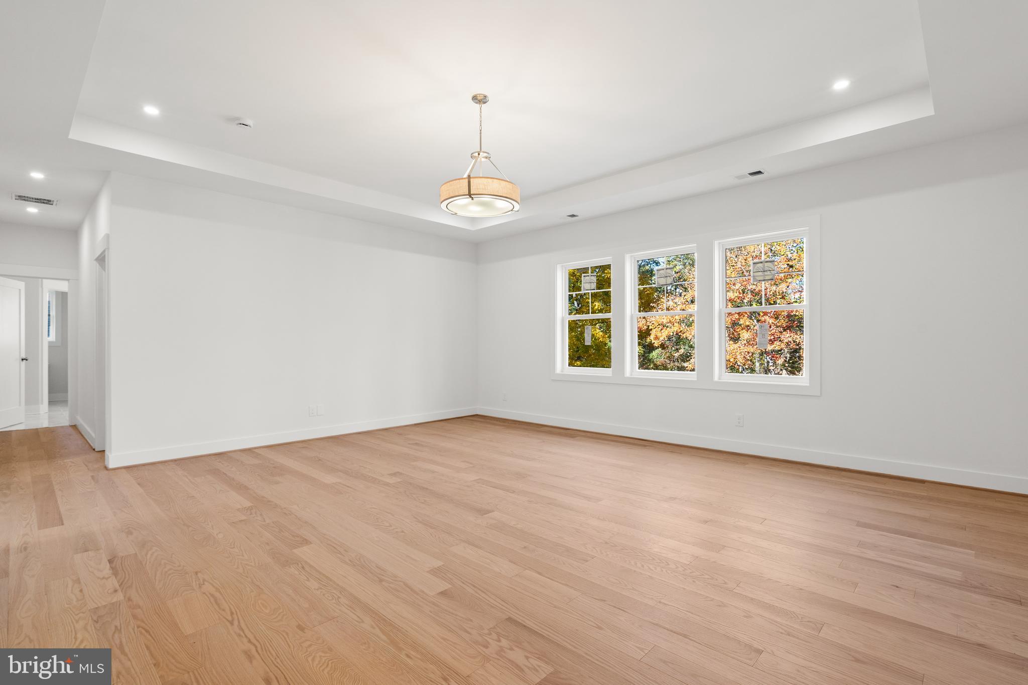 GLENCARLYN - Residential