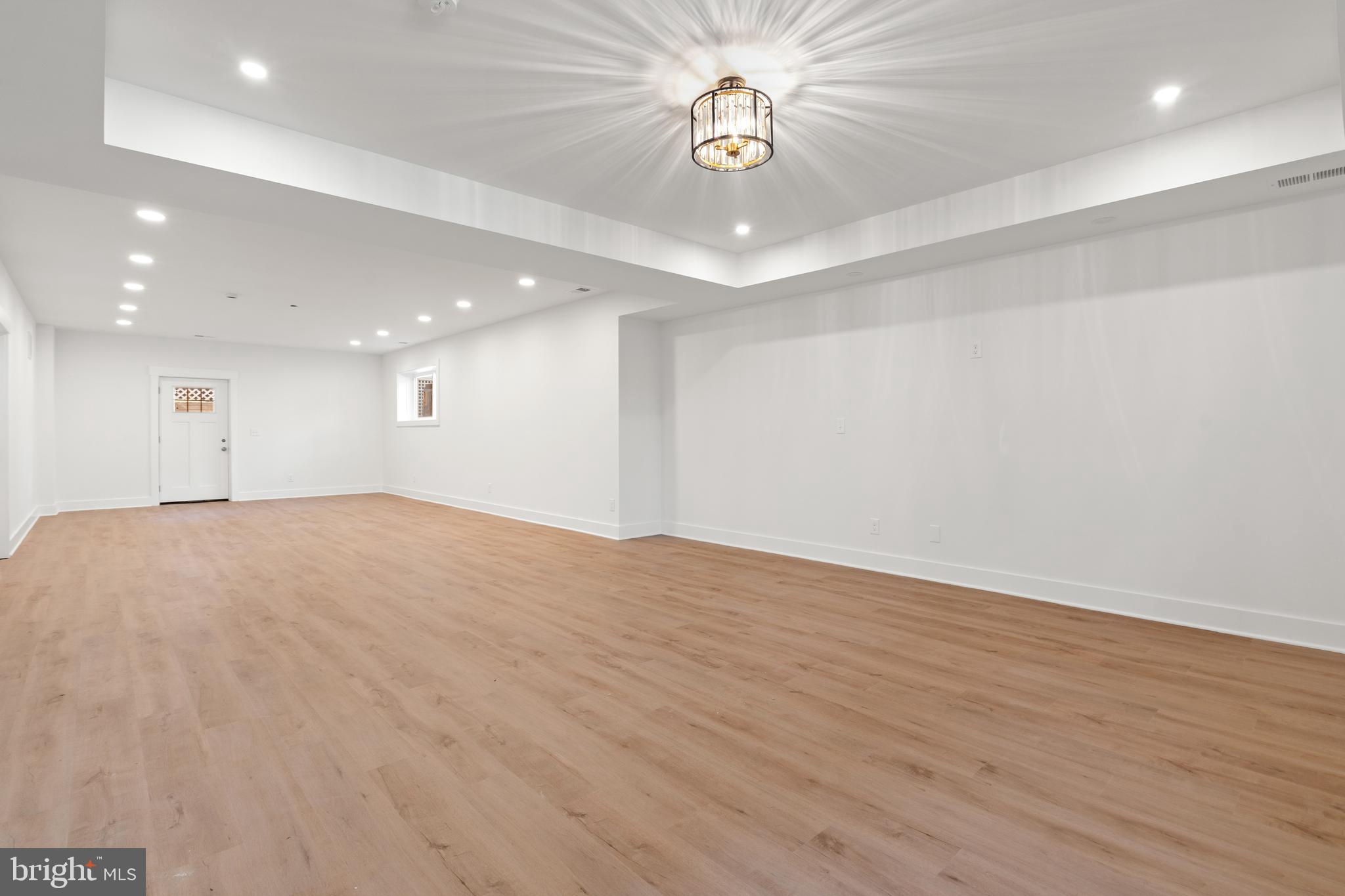 GLENCARLYN - Residential