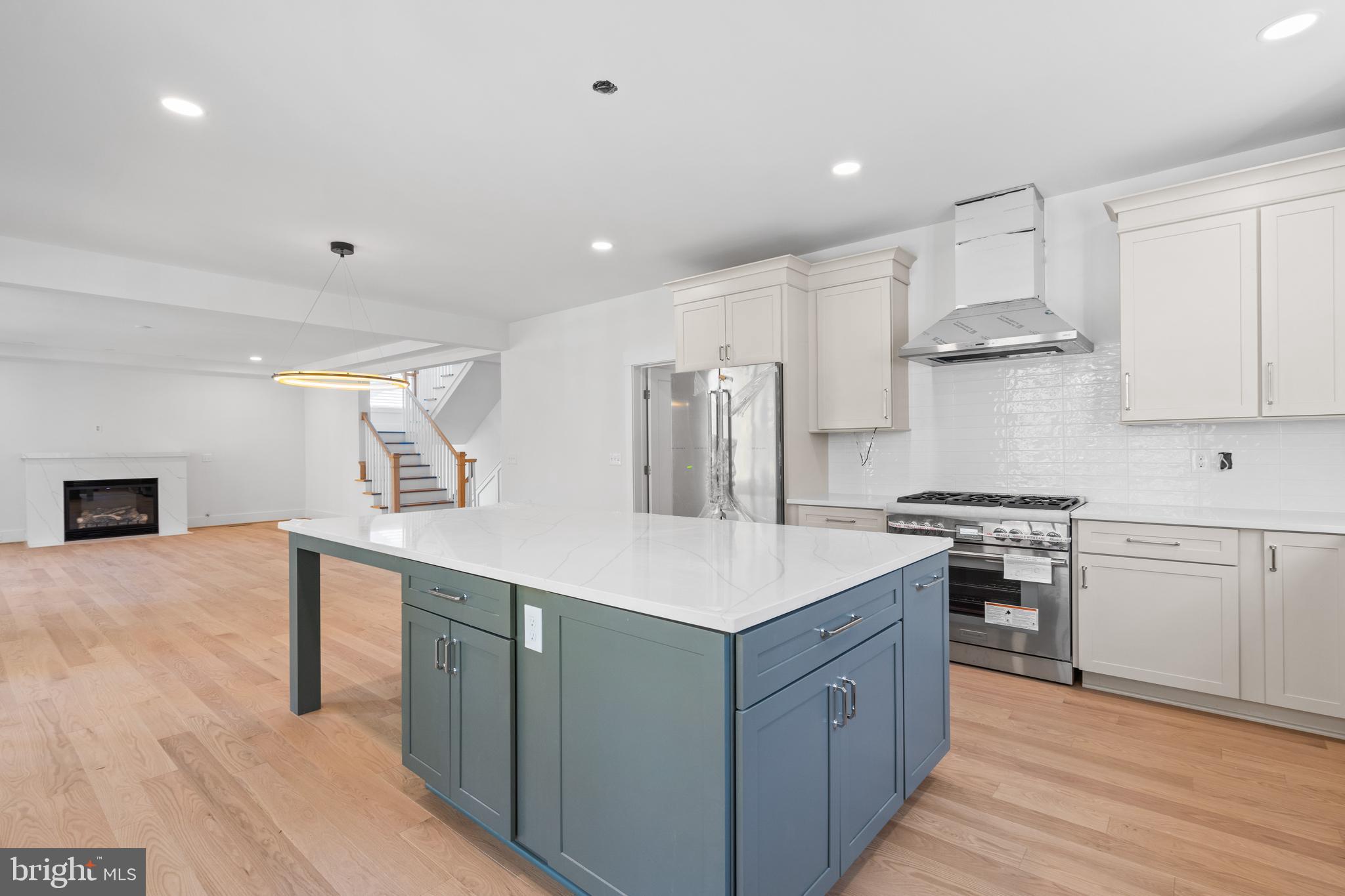 GLENCARLYN - Residential