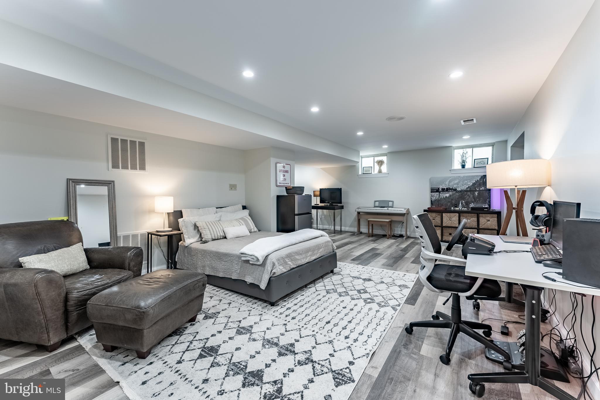 BRITTANY - Residential