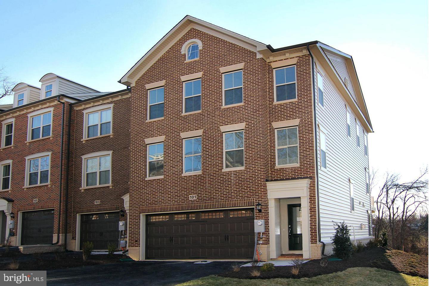 HALLMAN GROVE - Residential Lease