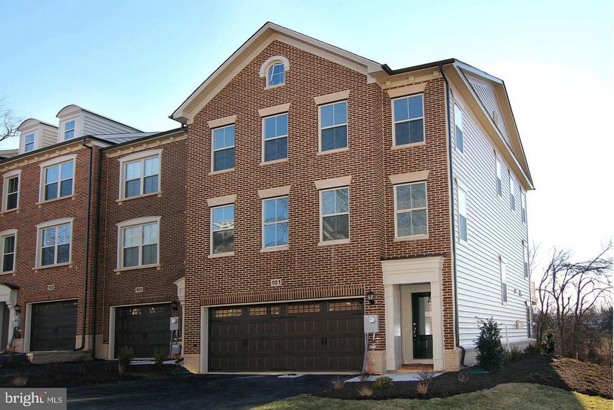 Spacious END unit filled with light. Situated on premium cul de sac lot offering privacy and park-like setting. Open floor plan, loaded with options, gourmet kitchen, HW floors, deck, upgraded baths, fin lower level w/ full bath, 2- car garage,and more. Over 3000 sq ft. of living space! Fantastic location. Close to shopping. No pets or smoking in unit. Available 11/5.