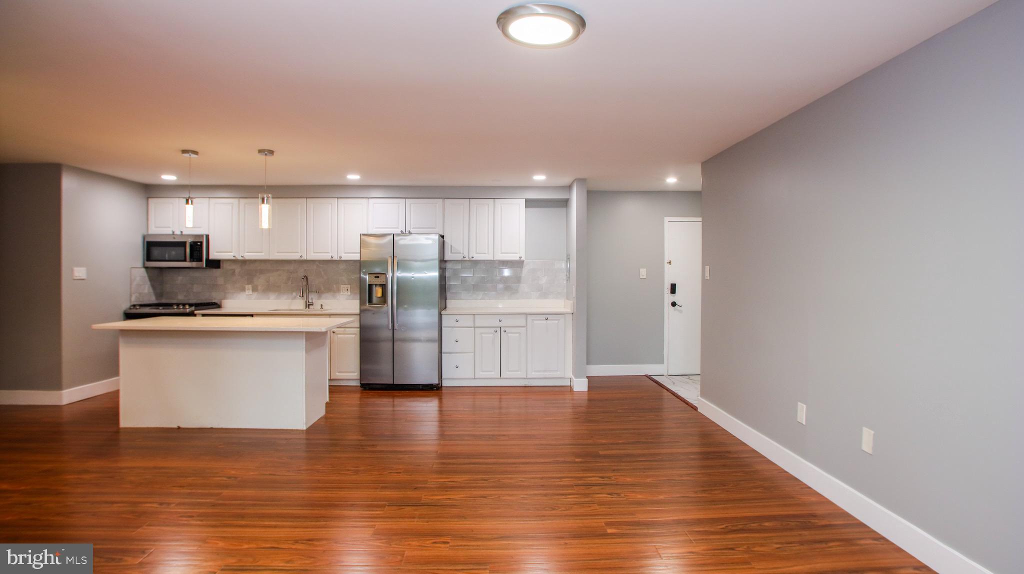 2305 GREENERY LANE T-3-3