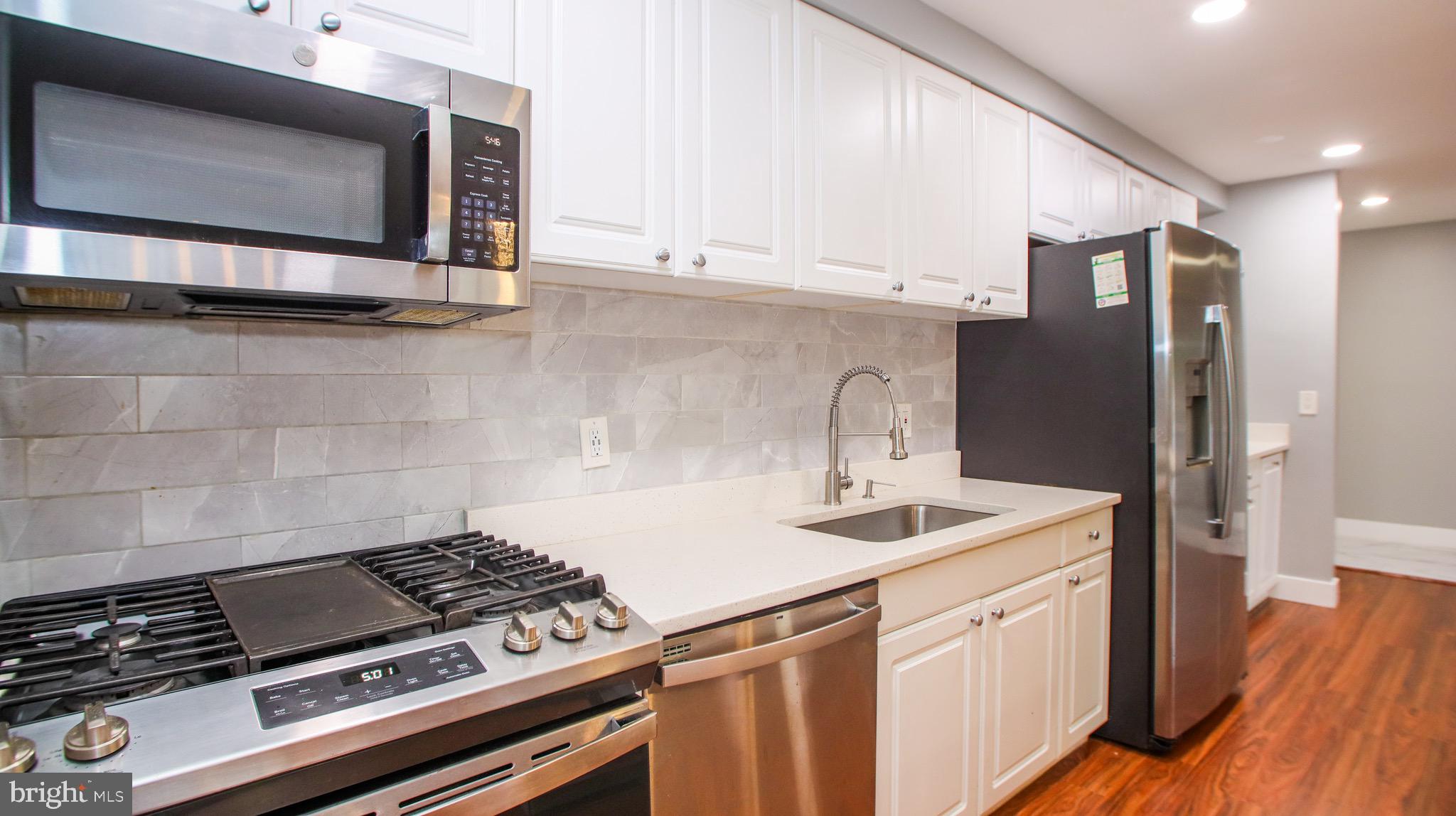 GLENWAYE GARDENS - Residential