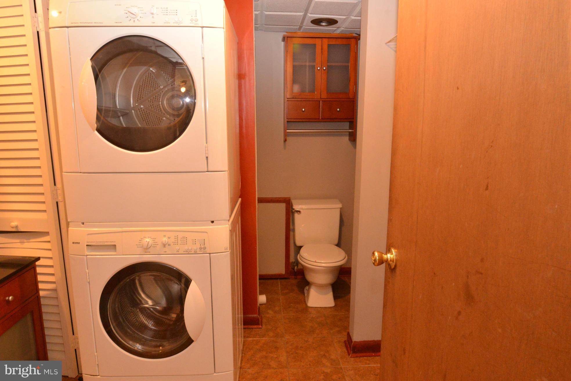 WHISPERING WOODS - Residential Lease