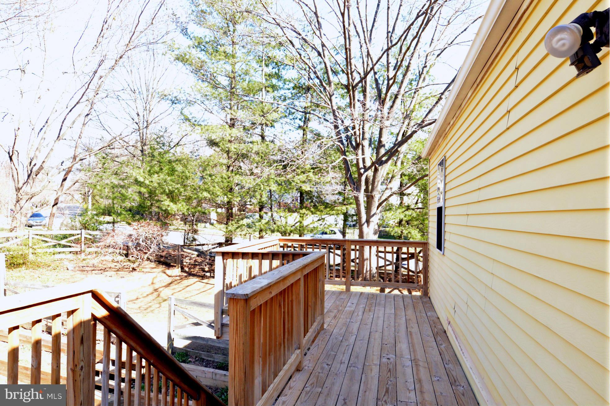 WHISPERING WOODS - Residential Lease