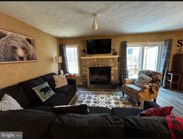 SNOW RIDGE VILLAGE - Residential