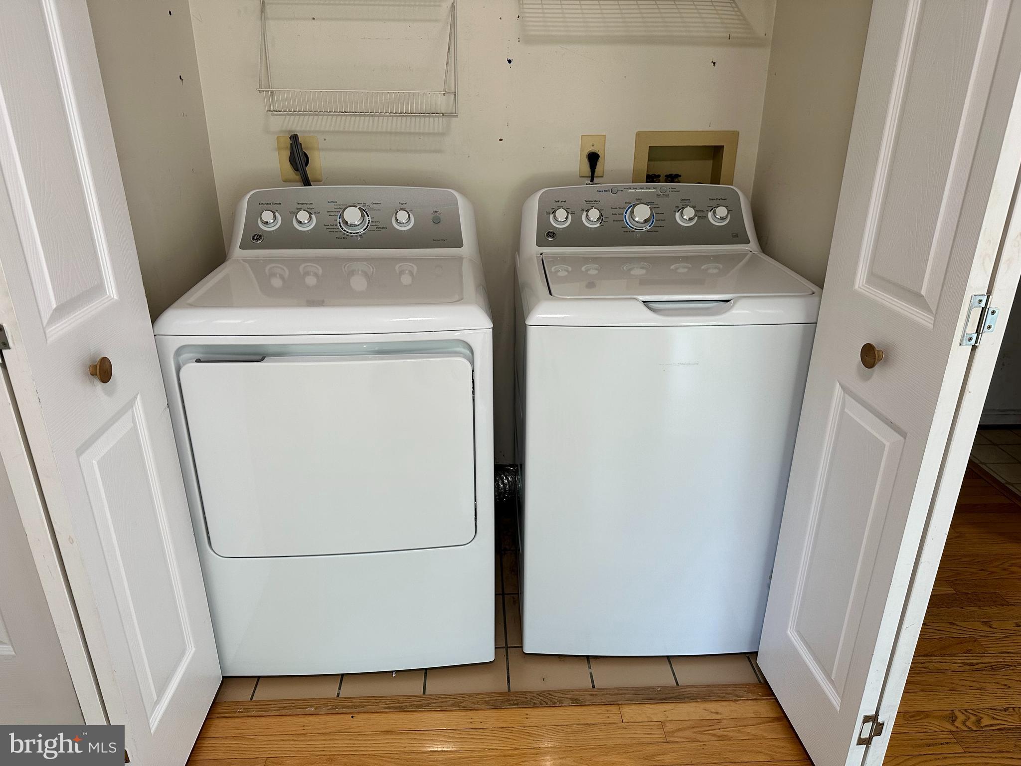 CEDAR PARK - Residential