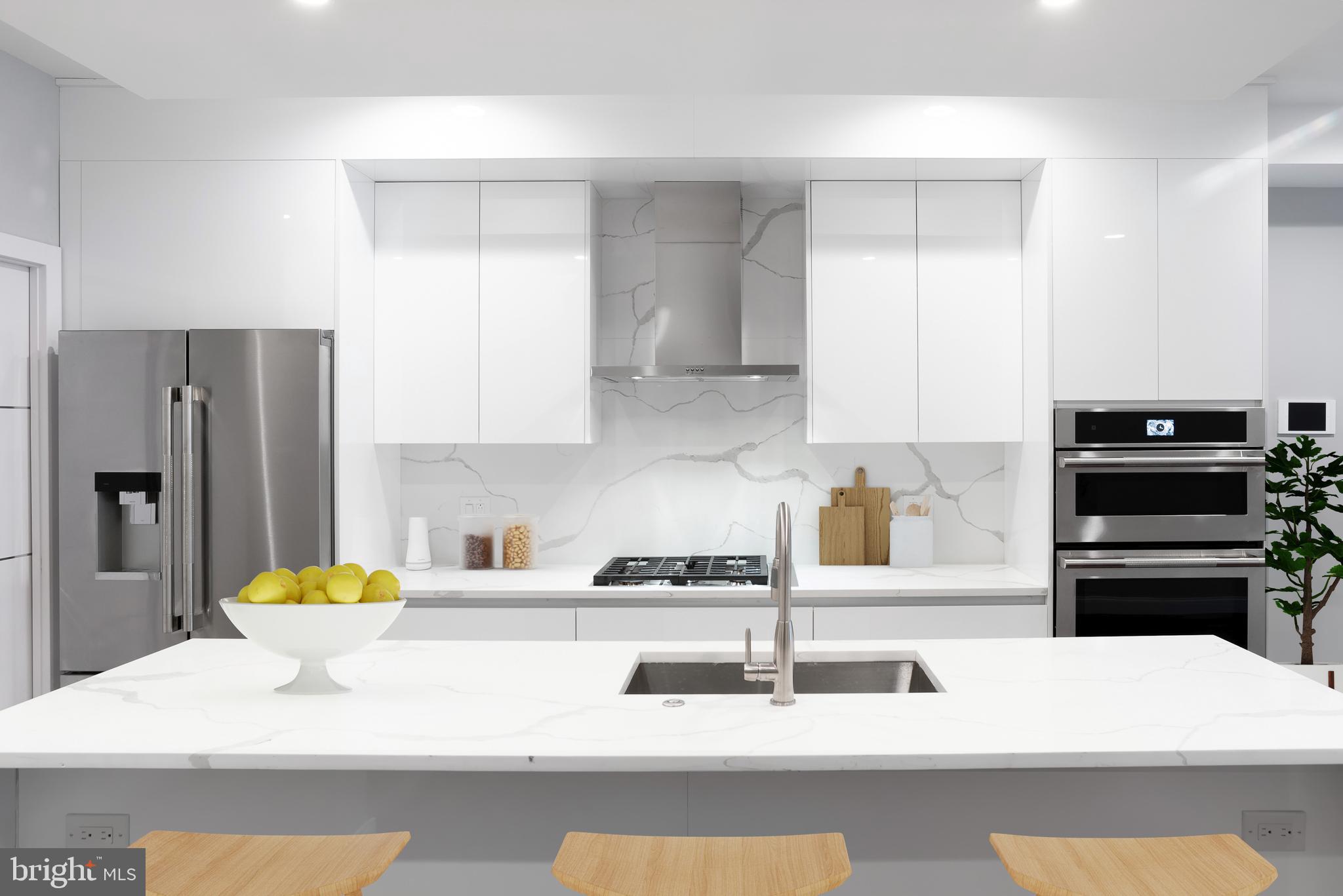 FRANCISVILLE - Residential