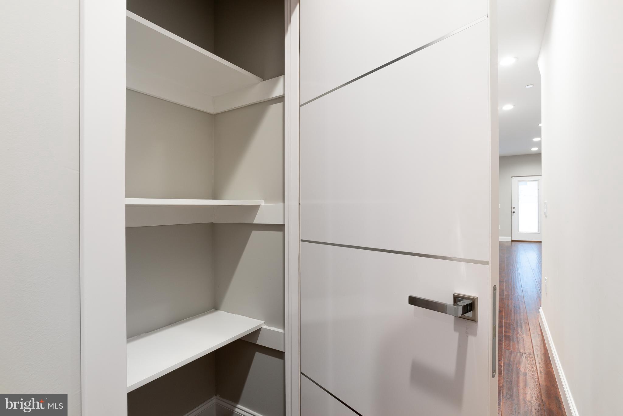 FRANCISVILLE - Residential