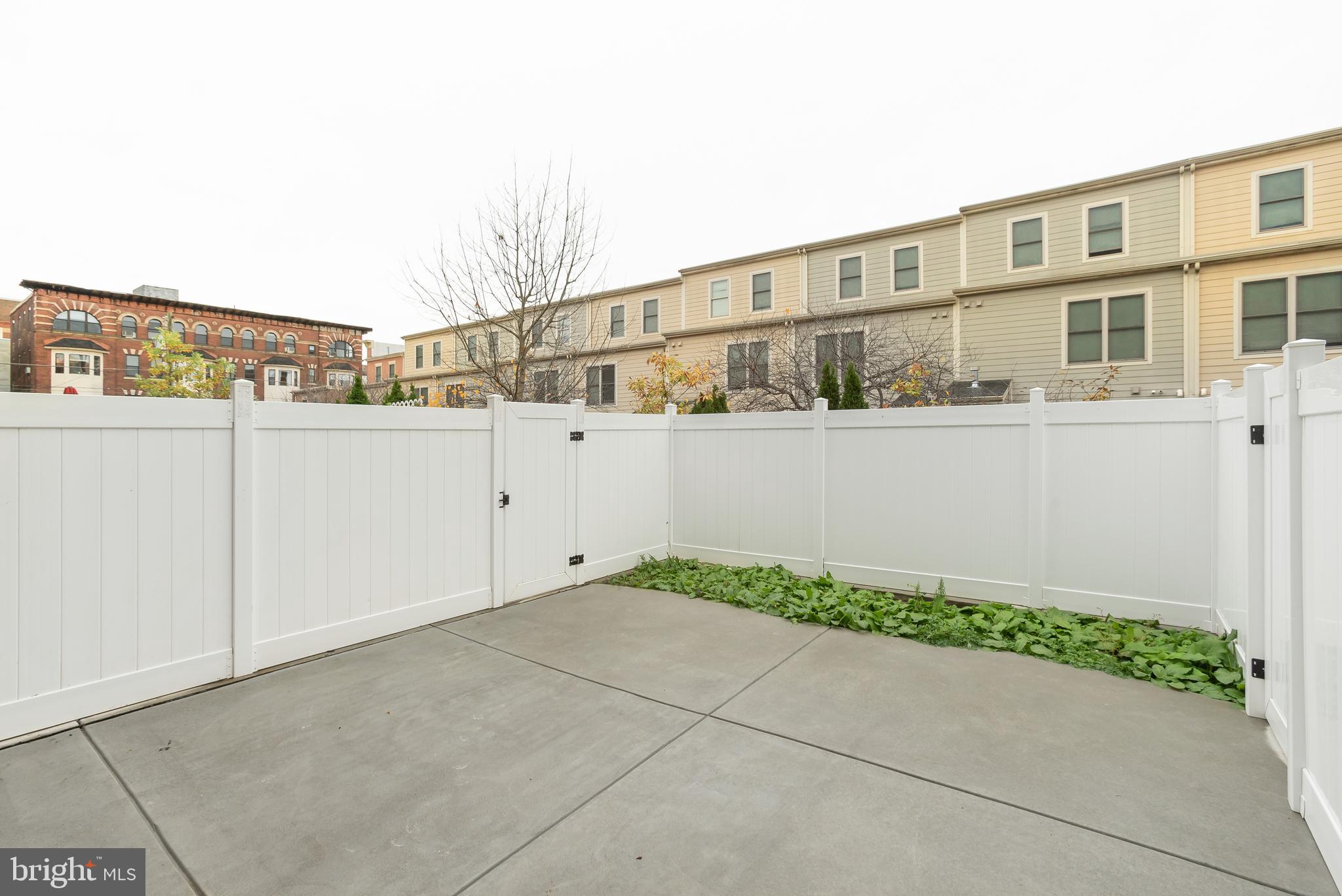 FRANCISVILLE - Residential