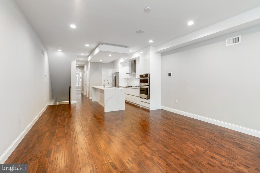 Photo of 1516 Cambridge Street #1, PHILADELPHIA, PA 19130 (MLS # PAPH2552338)