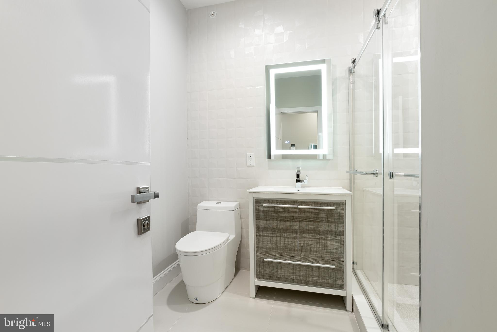 FRANCISVILLE - Residential