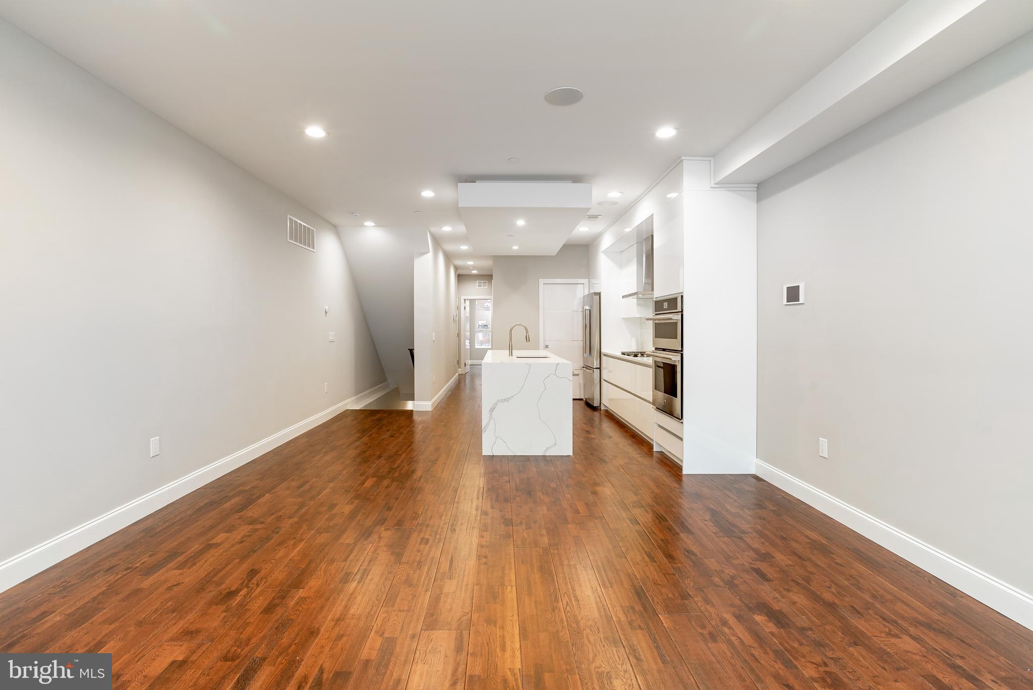 FRANCISVILLE - Residential