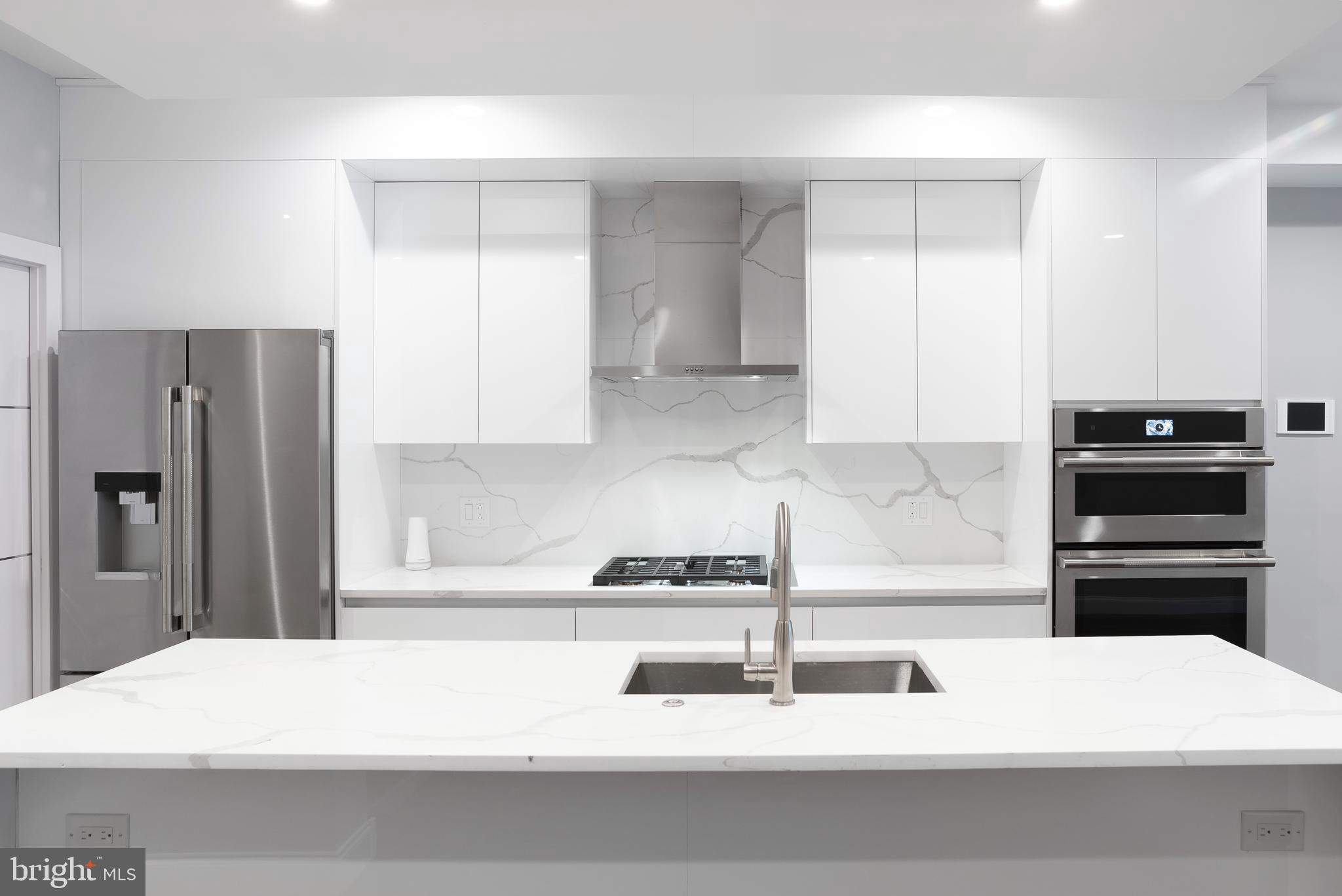 FRANCISVILLE - Residential