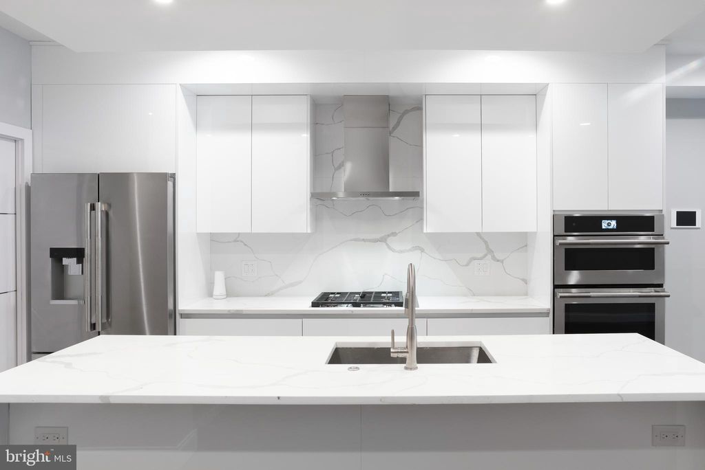 Photo of 1516 Cambridge Street #1, PHILADELPHIA, PA 19130 (MLS # PAPH2552338)