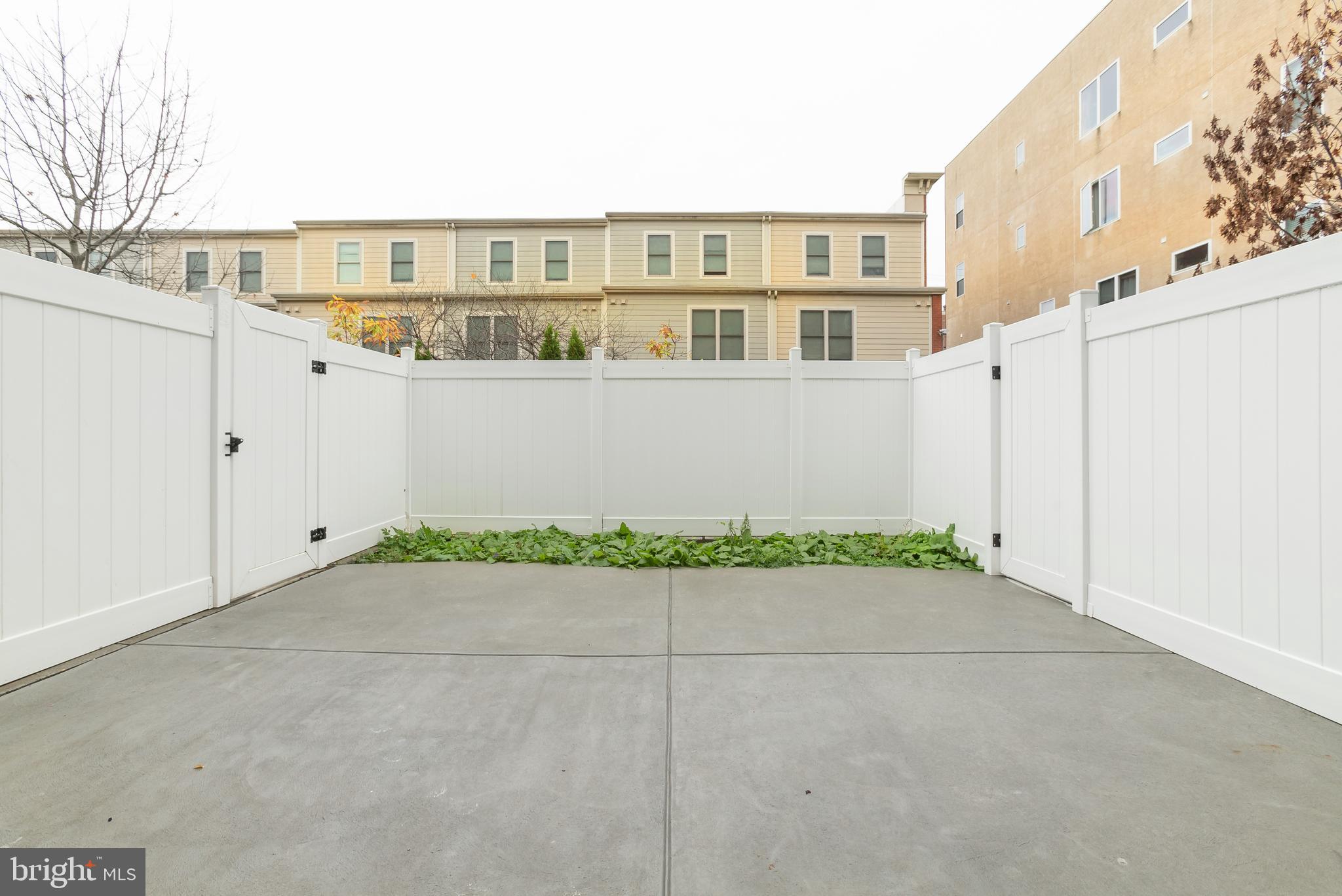 FRANCISVILLE - Residential