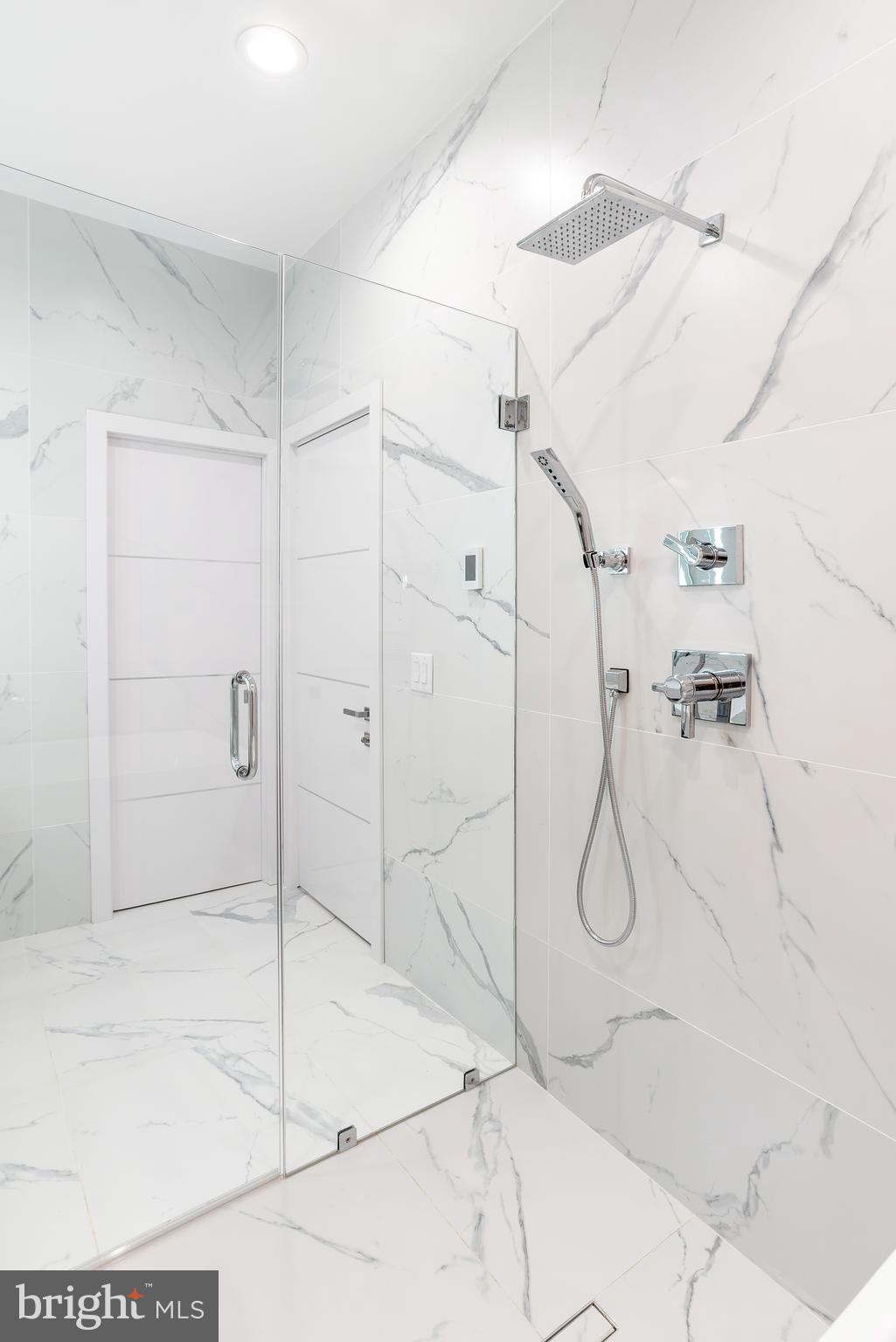 FRANCISVILLE - Residential