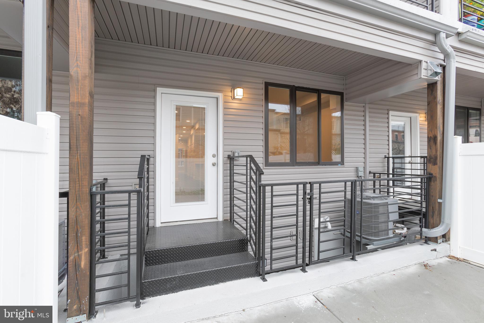 FRANCISVILLE - Residential